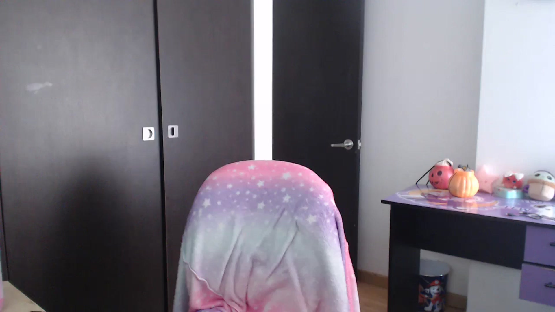 Gallery image thumbnail from Gaby_blue's myfreecams stream on, 07/23/2025, 15:01 image 9 of 20