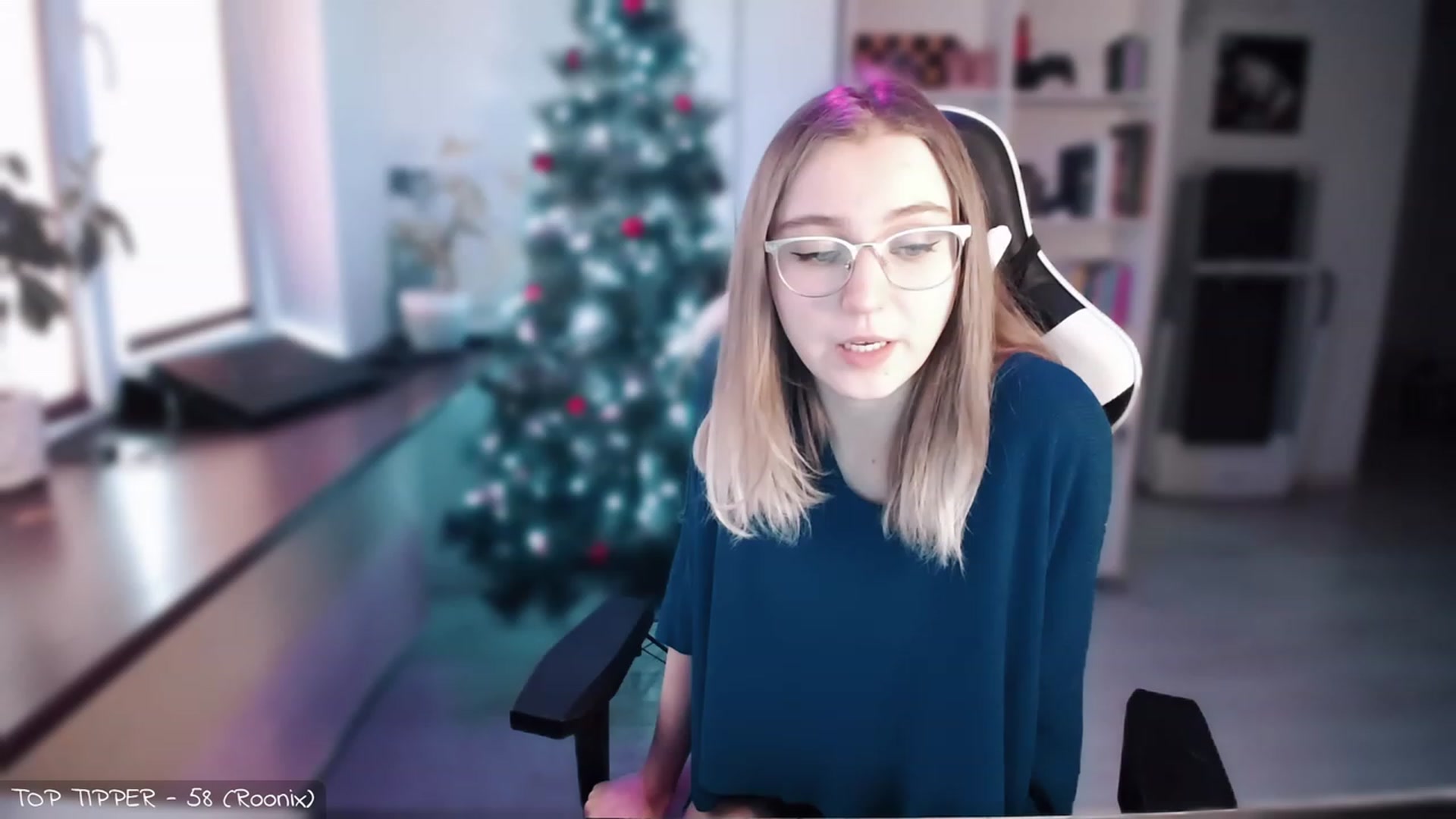 Gallery image thumbnail from GachaAlex's myfreecams stream on, 12/05/2022, 06:56 image 3 of 20