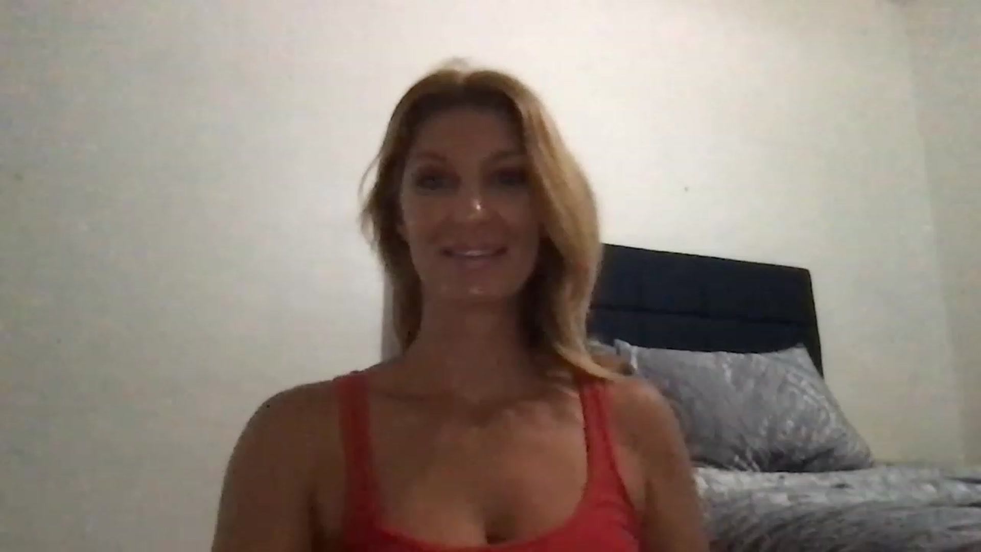 Gallery image thumbnail from GaiaBlueFire's myfreecams stream on, 06/11/2023, 13:50 image 2 of 20