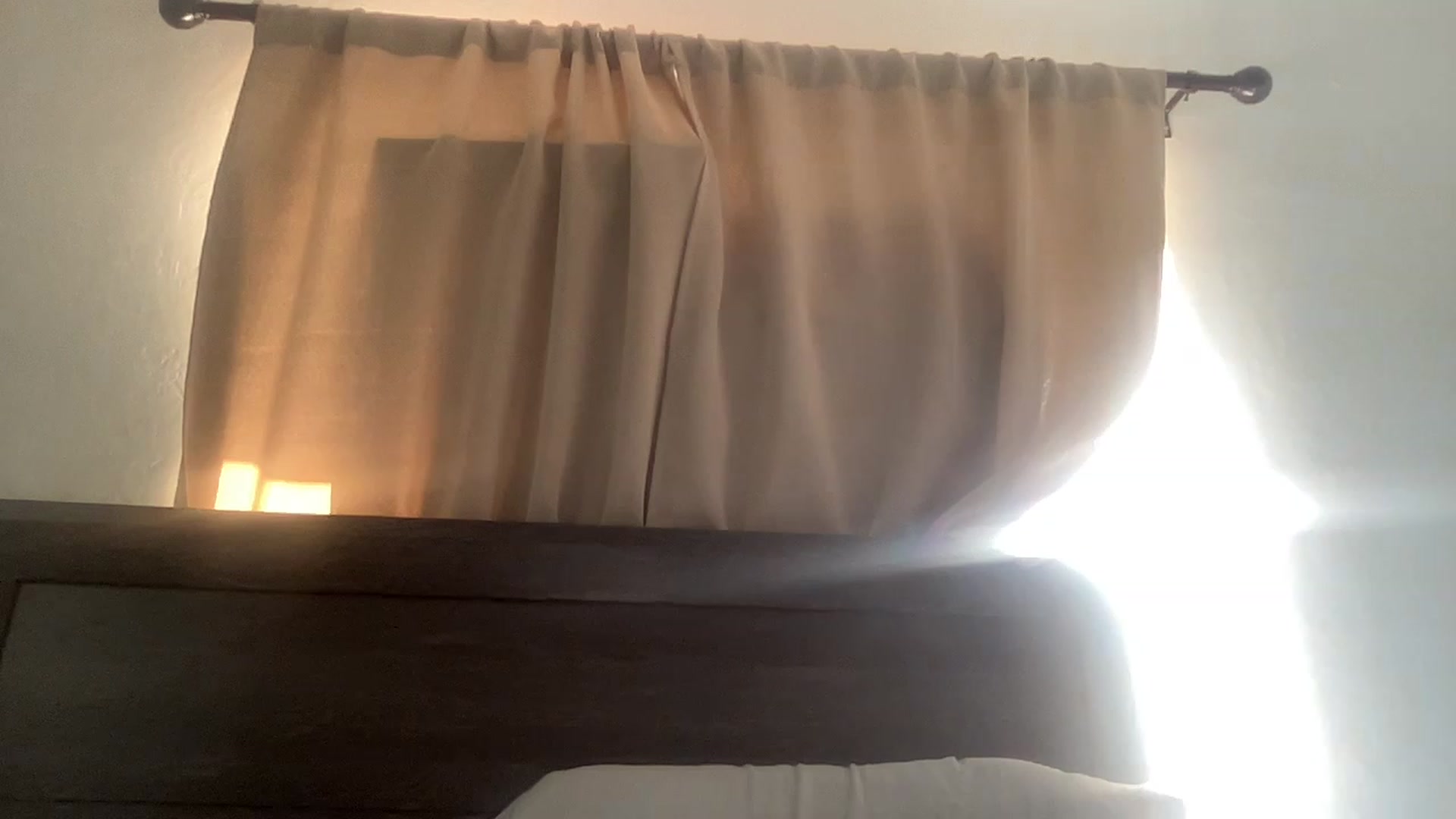 Gallery image thumbnail from GaiaBlueWater's myfreecams stream on, 12/29/2022, 17:58 image 5 of 20