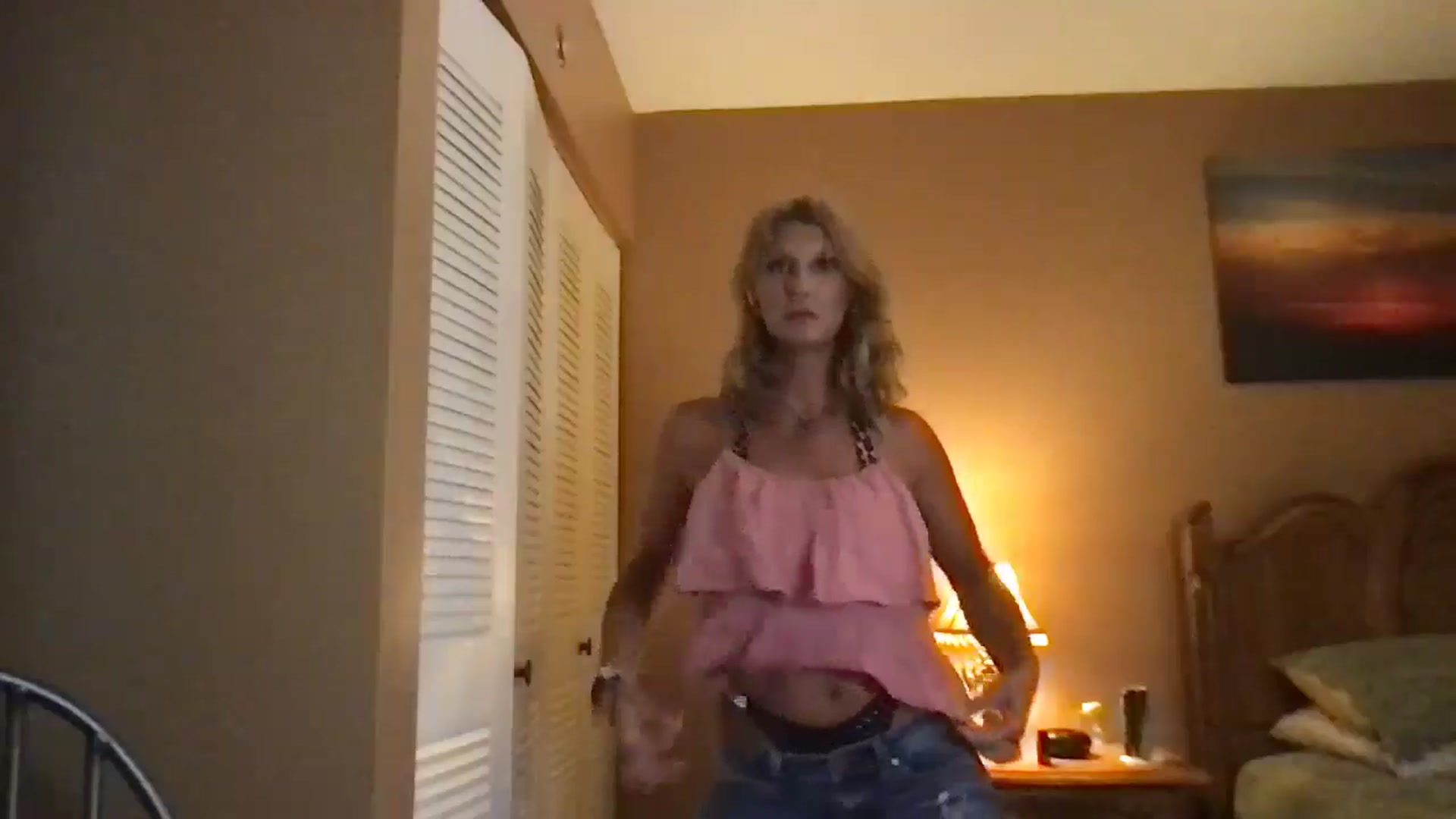 Gallery image thumbnail from GaiaWaterFire's myfreecams stream on, 05/18/2025, 16:01 image 3 of 20
