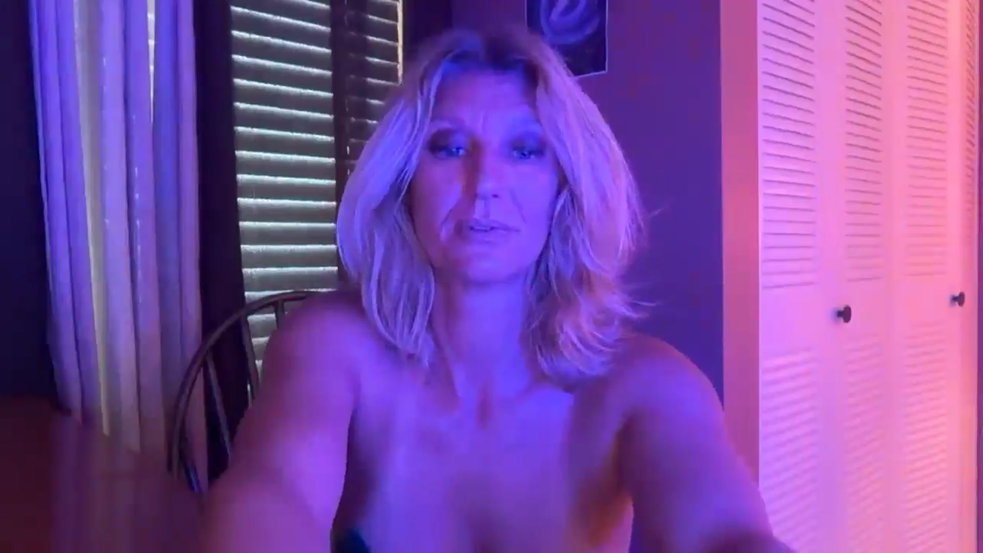 Gallery image thumbnail from GaiaWaterFire's myfreecams stream on, 02/22/2026, 16:13 image 6 of 20