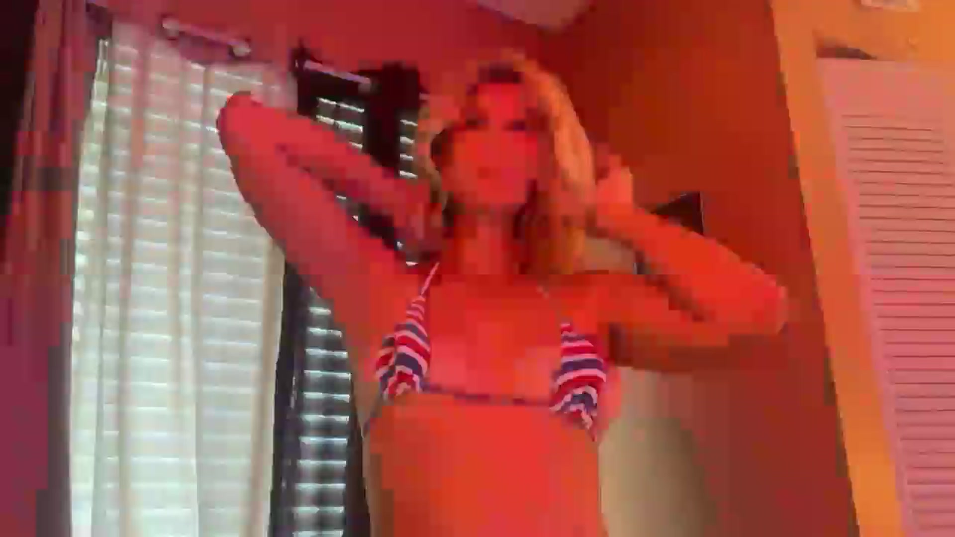 Gallery image thumbnail from GaiaWaterFire's myfreecams stream on, 04/10/2026, 14:01 image 16 of 20