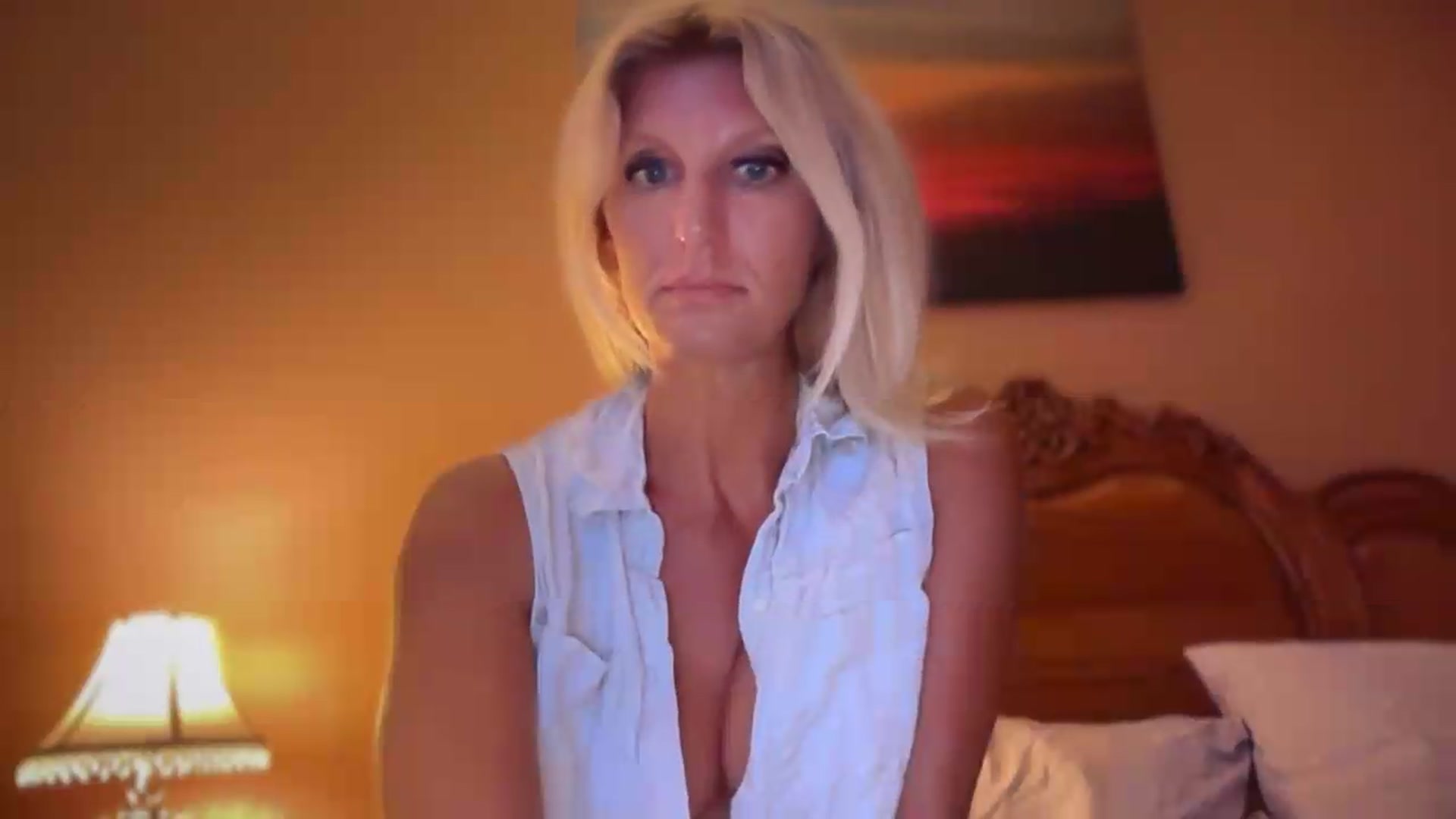 Gallery image thumbnail from GaiaWaterFire's myfreecams stream on, 06/21/2026, 23:47 image 10 of 20