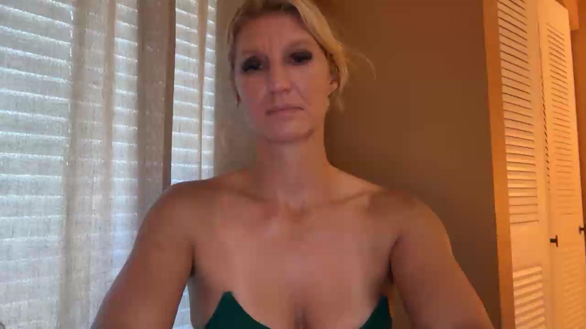 Gallery image thumbnail from GaiaWaterFire's myfreecams stream on, 08/14/2026, 15:41 image 17 of 20