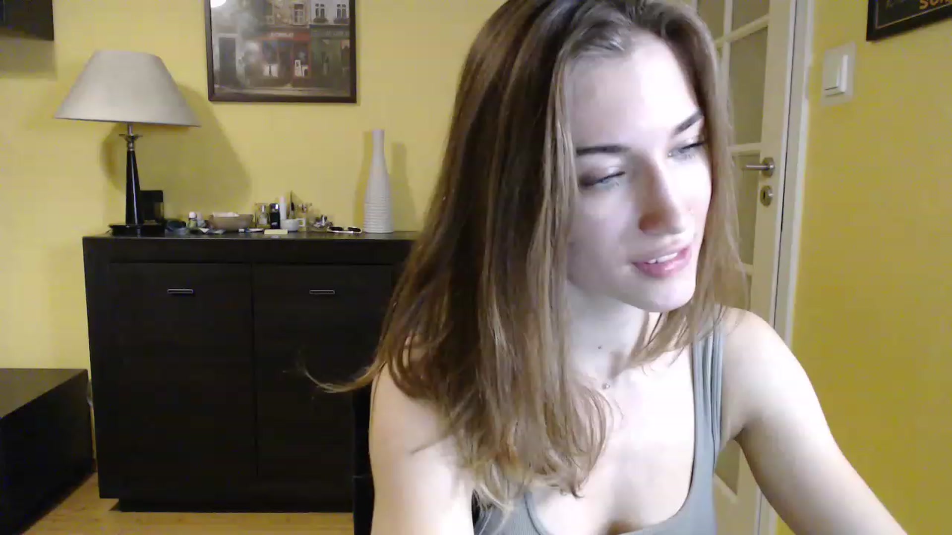 Gallery image thumbnail from GalaxyAnisia's myfreecams stream on, 12/23/2022, 15:22 image 10 of 20