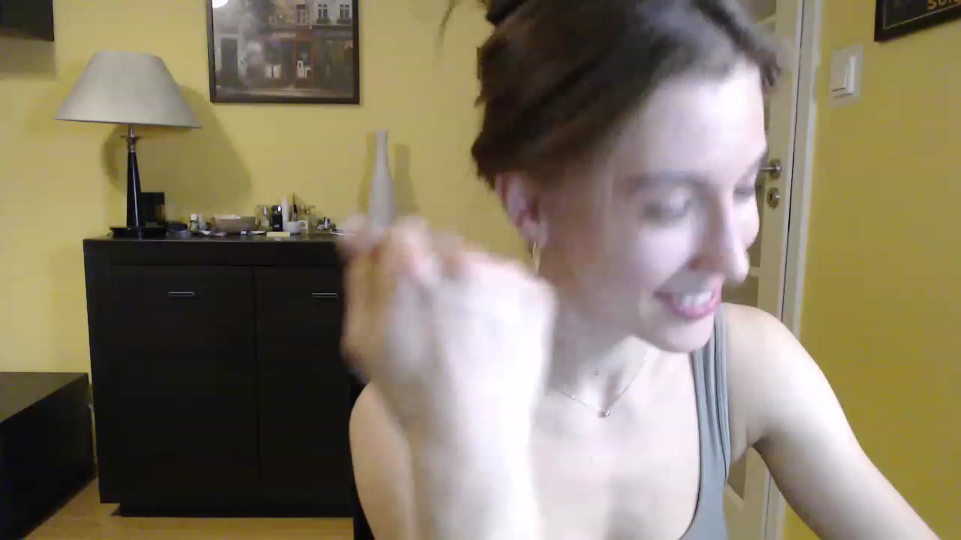 Gallery image thumbnail from GalaxyAnisia's myfreecams stream on, 12/23/2022, 15:22 image 15 of 20