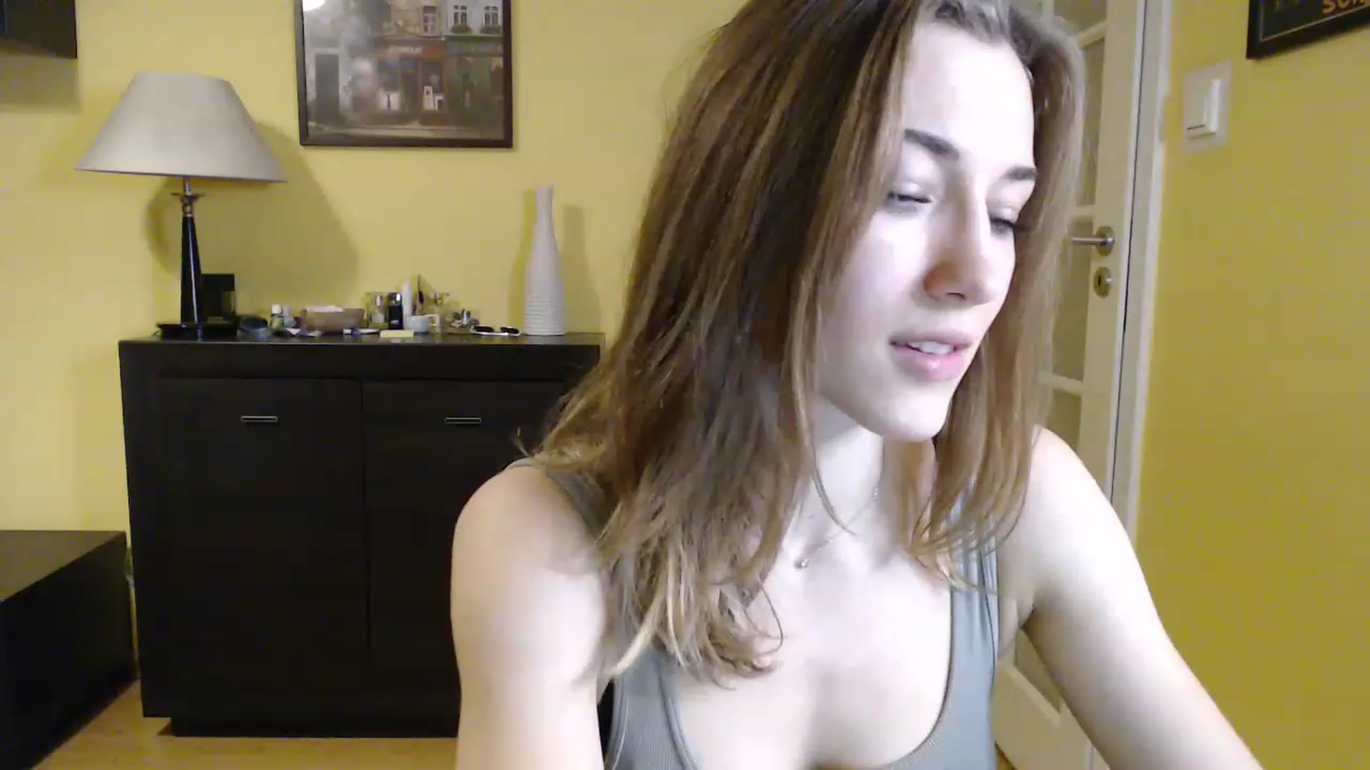 Gallery image thumbnail from GalaxyAnisia's myfreecams stream on, 12/23/2022, 15:22 image 13 of 20