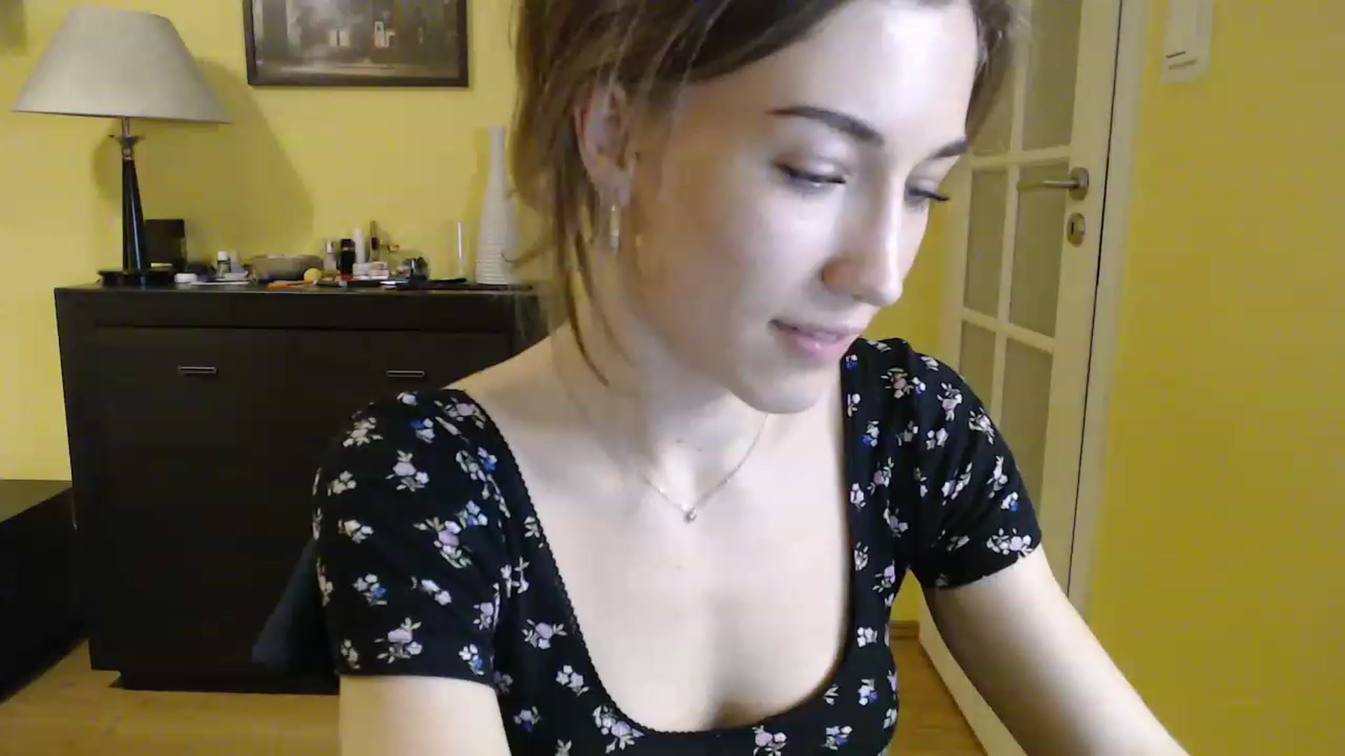 Gallery image thumbnail from GalaxyAnisia's myfreecams stream on, 12/26/2022, 21:37 image 9 of 20