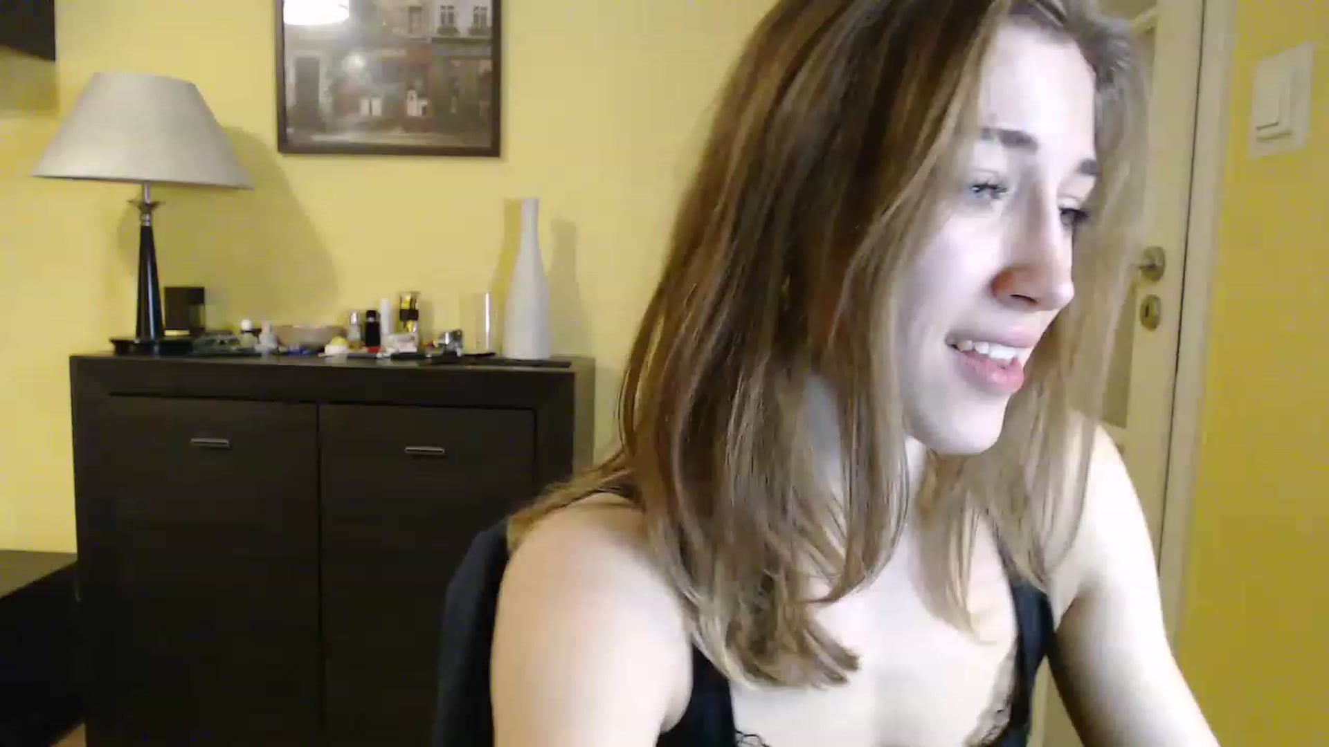 Gallery image thumbnail from GalaxyAnisia's myfreecams stream on, 12/29/2022, 18:19 image 11 of 20
