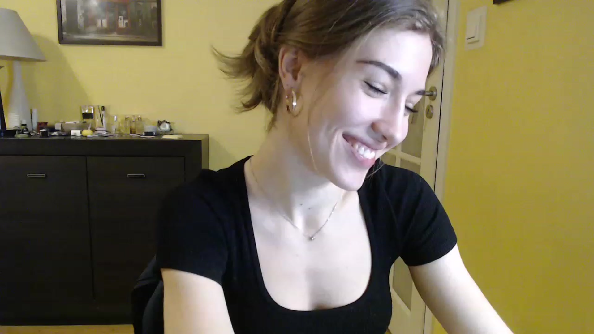 Gallery image thumbnail from GalaxyAnisia's myfreecams stream on, 01/30/2023, 07:42 image 2 of 20