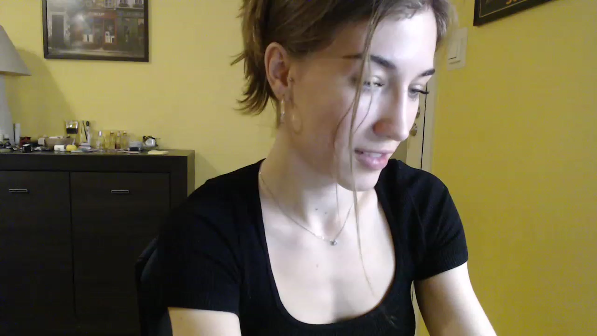 Gallery image thumbnail from GalaxyAnisia's myfreecams stream on, 01/30/2023, 10:11 image 17 of 20