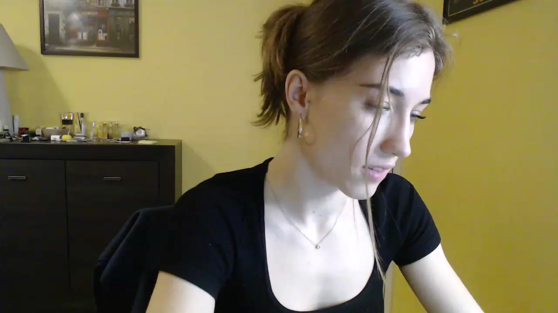 Gallery image thumbnail from GalaxyAnisia's myfreecams stream on, 01/30/2023, 10:11 image 8 of 20