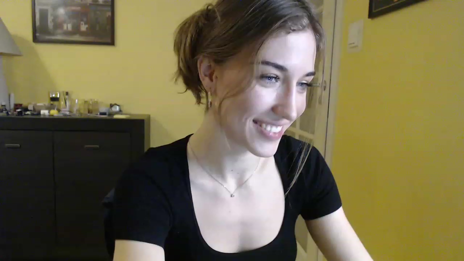 Gallery image thumbnail from GalaxyAnisia's myfreecams stream on, 01/30/2023, 10:57 image 14 of 20