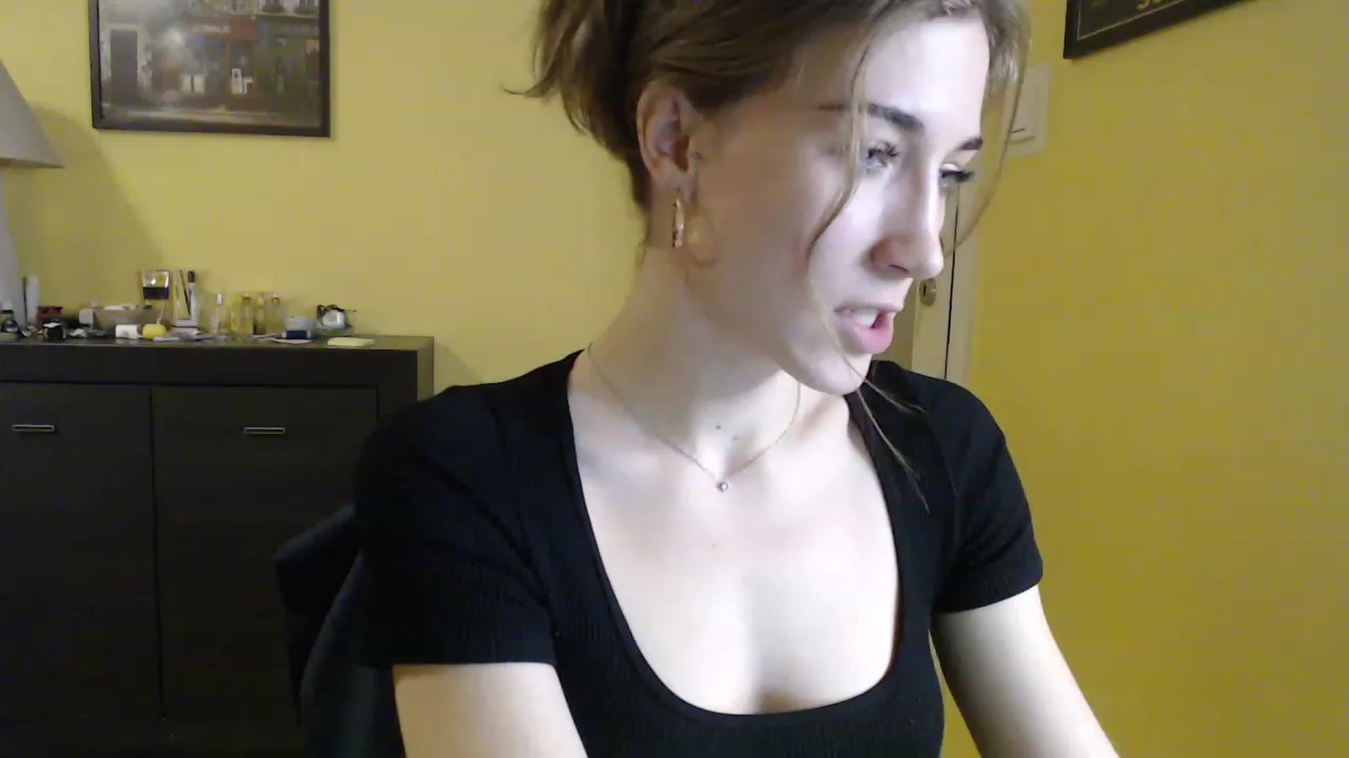 Gallery image thumbnail from GalaxyAnisia's myfreecams stream on, 01/30/2023, 10:57 image 8 of 20