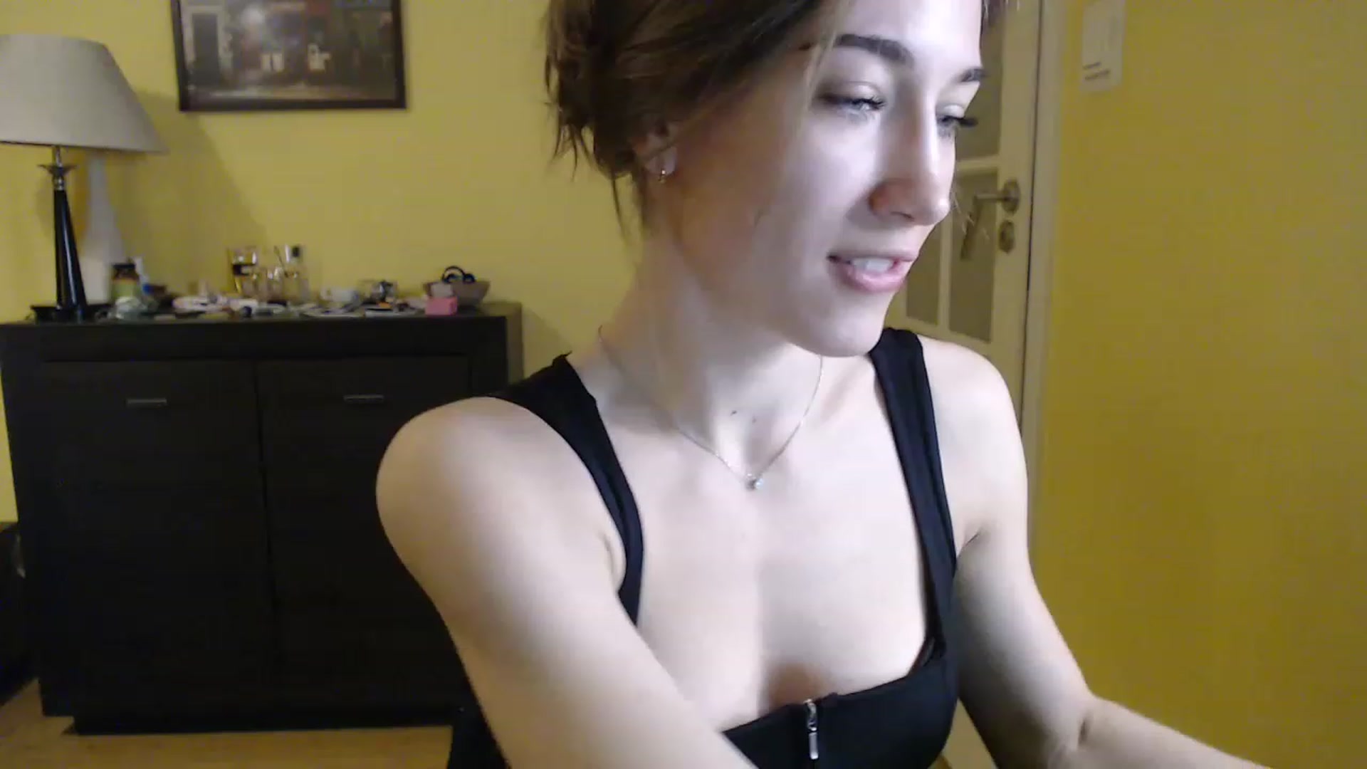 Gallery image thumbnail from GalaxyAnisia's myfreecams stream on, 02/06/2023, 09:35 image 14 of 20