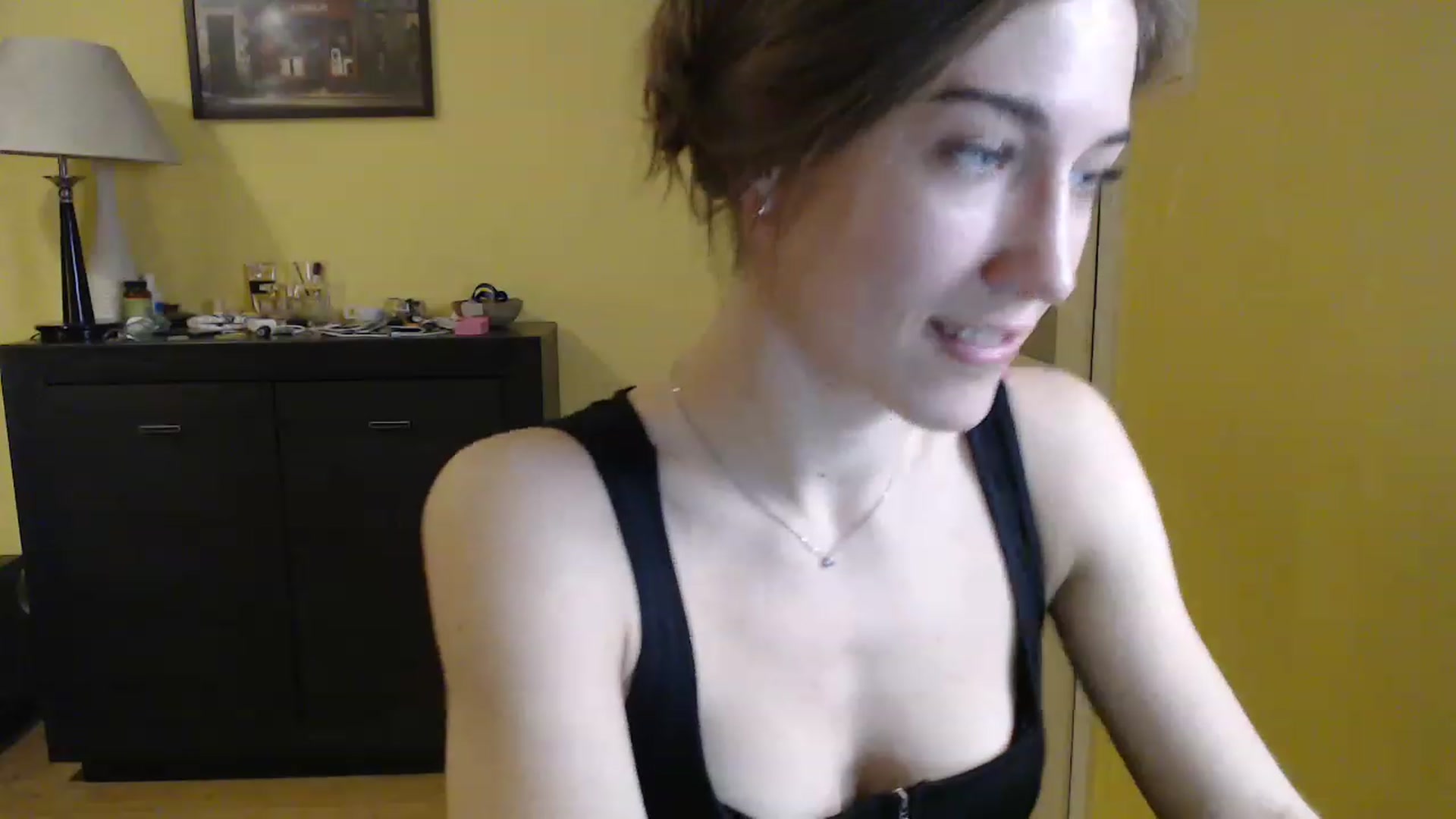 Gallery image thumbnail from GalaxyAnisia's myfreecams stream on, 02/06/2023, 09:57 image 13 of 20