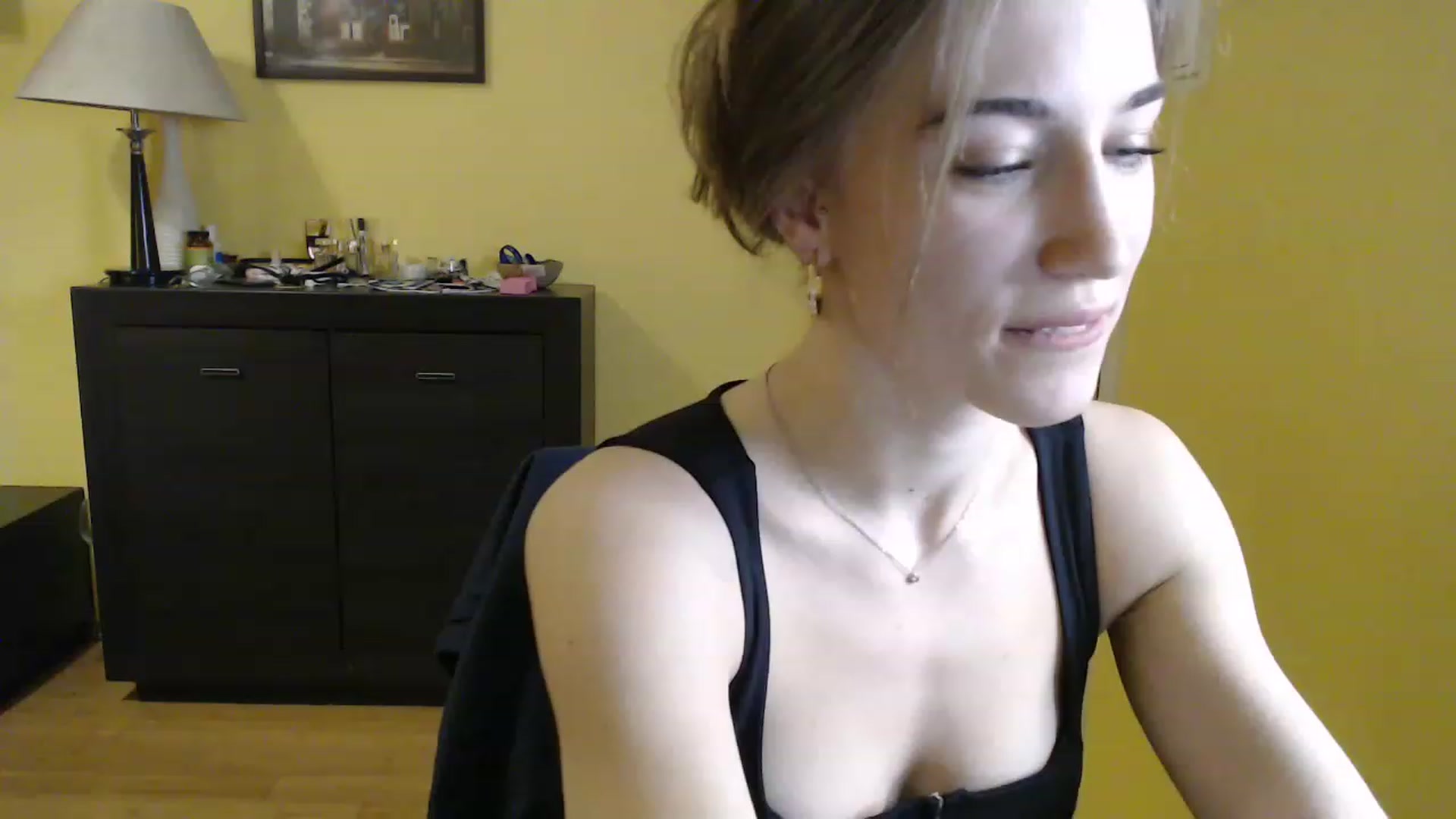 Gallery image thumbnail from GalaxyAnisia's myfreecams stream on, 02/06/2023, 19:30 image 14 of 20