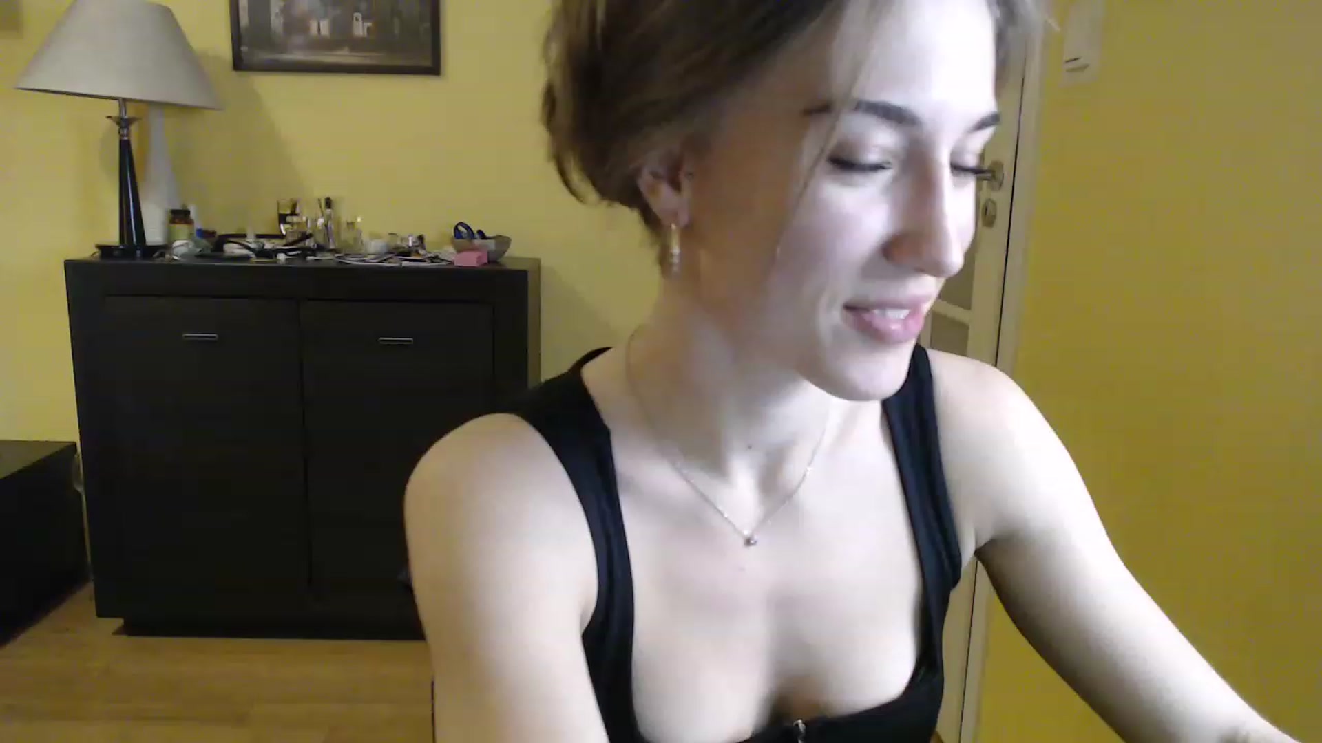 Gallery image thumbnail from GalaxyAnisia's myfreecams stream on, 02/06/2023, 19:30 image 2 of 20