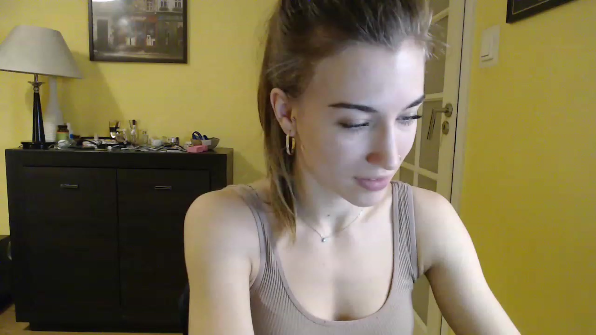 Gallery image thumbnail from GalaxyAnisia's myfreecams stream on, 02/07/2023, 09:43 image 4 of 20