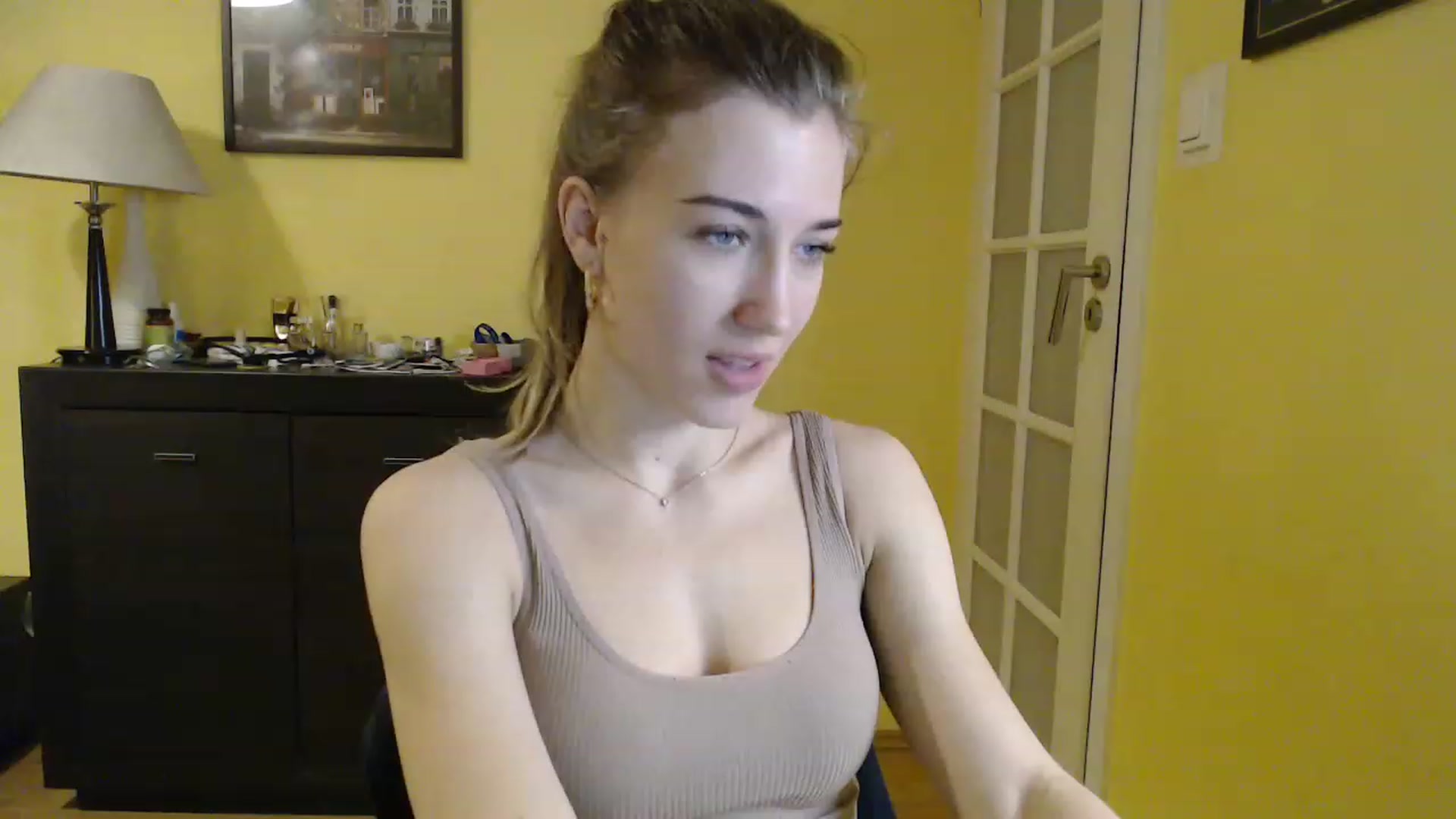 Gallery image thumbnail from GalaxyAnisia's myfreecams stream on, 02/07/2023, 09:43 image 20 of 20