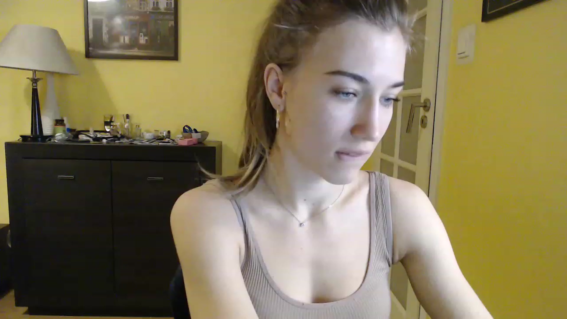 Gallery image thumbnail from GalaxyAnisia's myfreecams stream on, 02/07/2023, 09:43 image 1 of 20