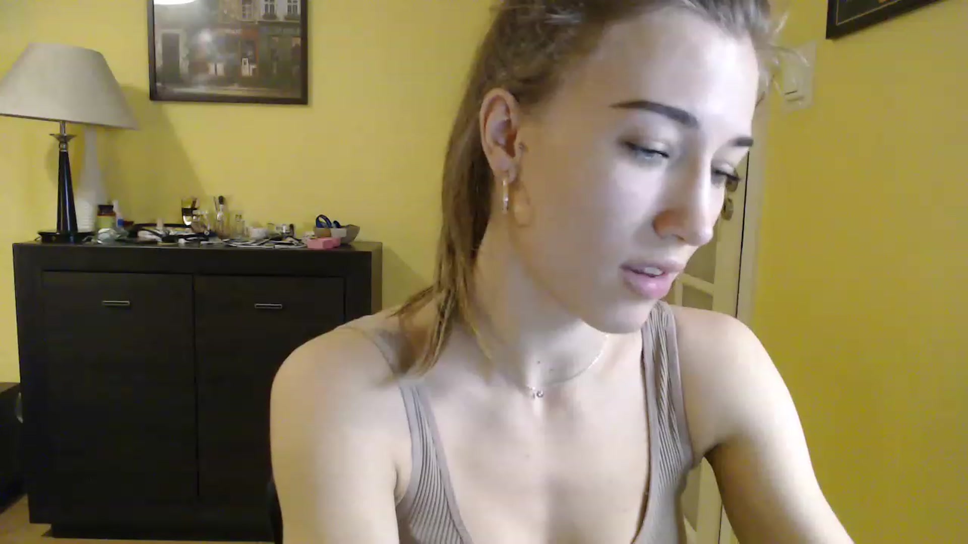 Gallery image thumbnail from GalaxyAnisia's myfreecams stream on, 02/07/2023, 10:09 image 5 of 20