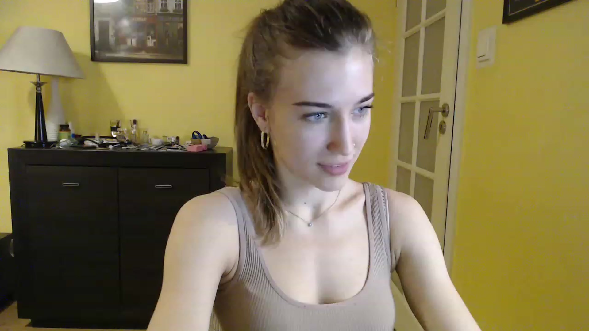 Gallery image thumbnail from GalaxyAnisia's myfreecams stream on, 02/07/2023, 11:03 image 7 of 20