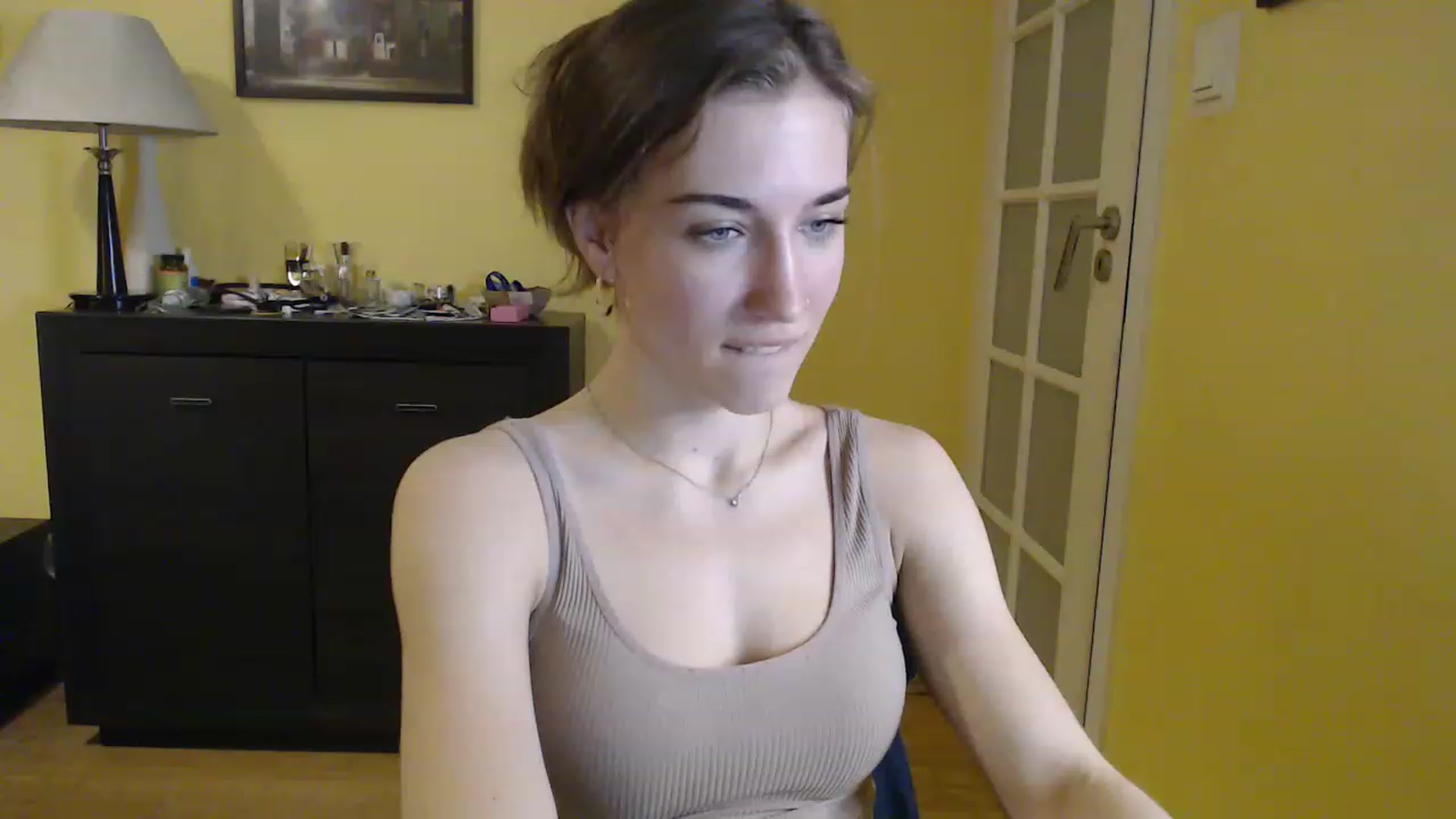 Gallery image thumbnail from GalaxyAnisia's myfreecams stream on, 02/07/2023, 19:26 image 16 of 20