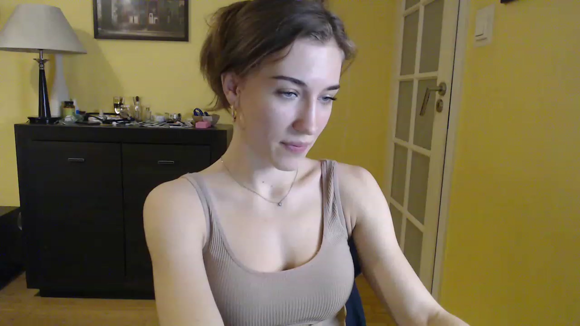 Gallery image thumbnail from GalaxyAnisia's myfreecams stream on, 02/07/2023, 19:26 image 15 of 20