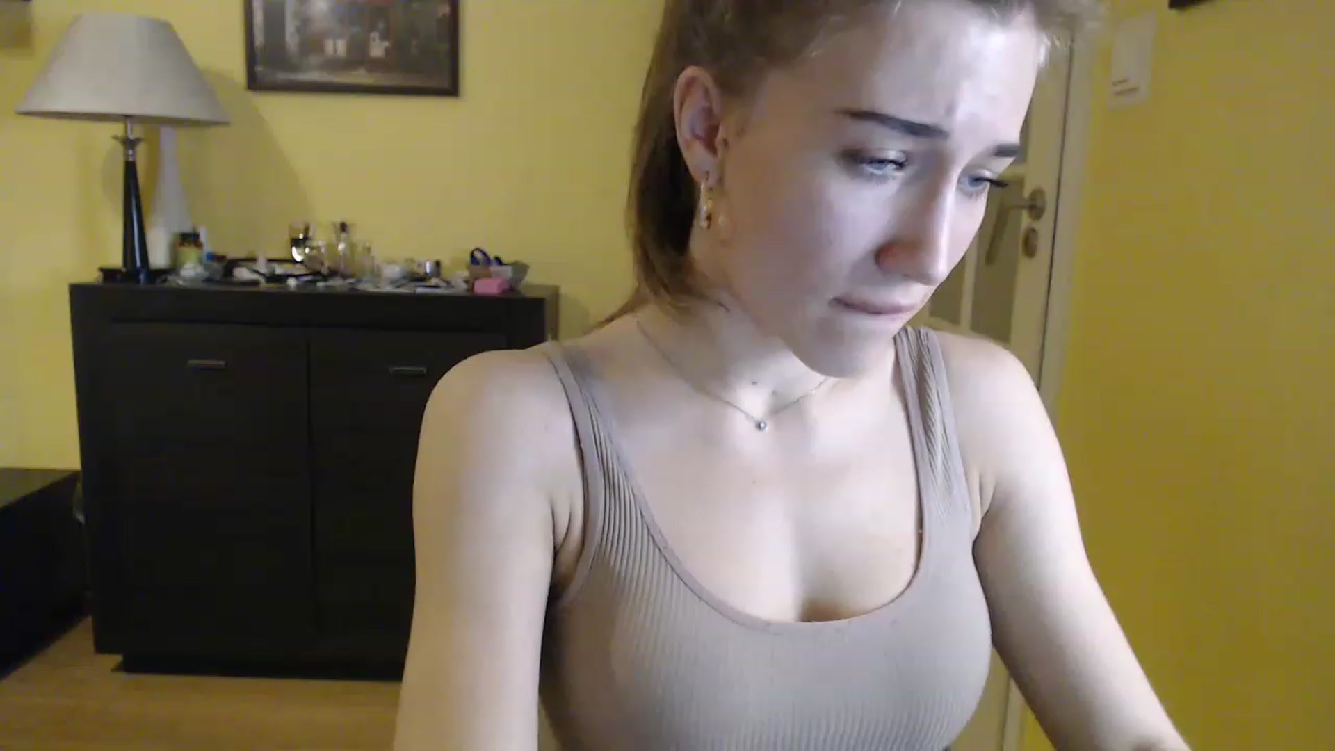 Gallery image thumbnail from GalaxyAnisia's myfreecams stream on, 02/07/2023, 20:20 image 5 of 20