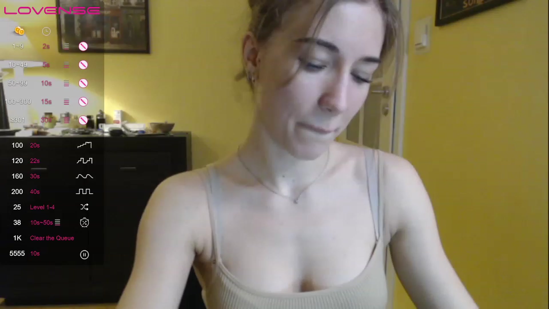 Gallery image thumbnail from GalaxyAnisia's myfreecams stream on, 03/27/2023, 17:17 image 19 of 20