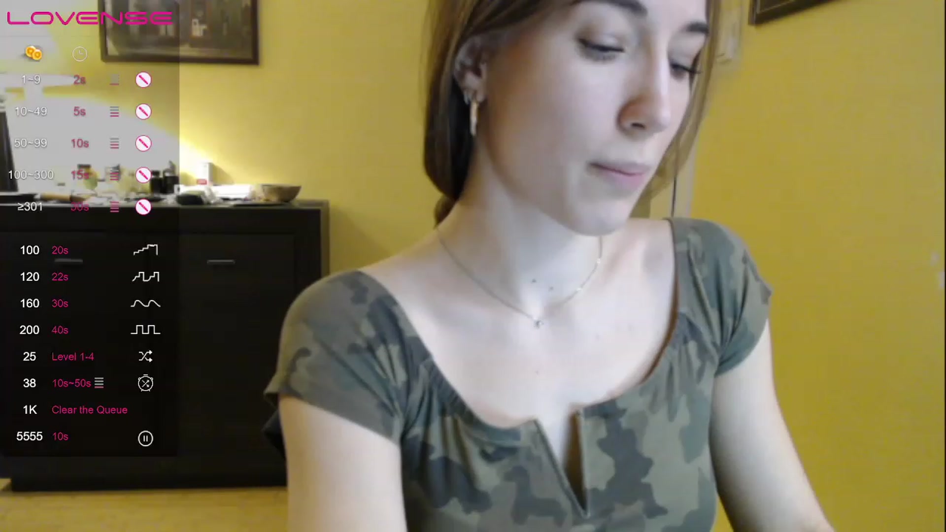 Gallery image thumbnail from GalaxyAnisia's myfreecams stream on, 03/28/2023, 16:49 image 2 of 20
