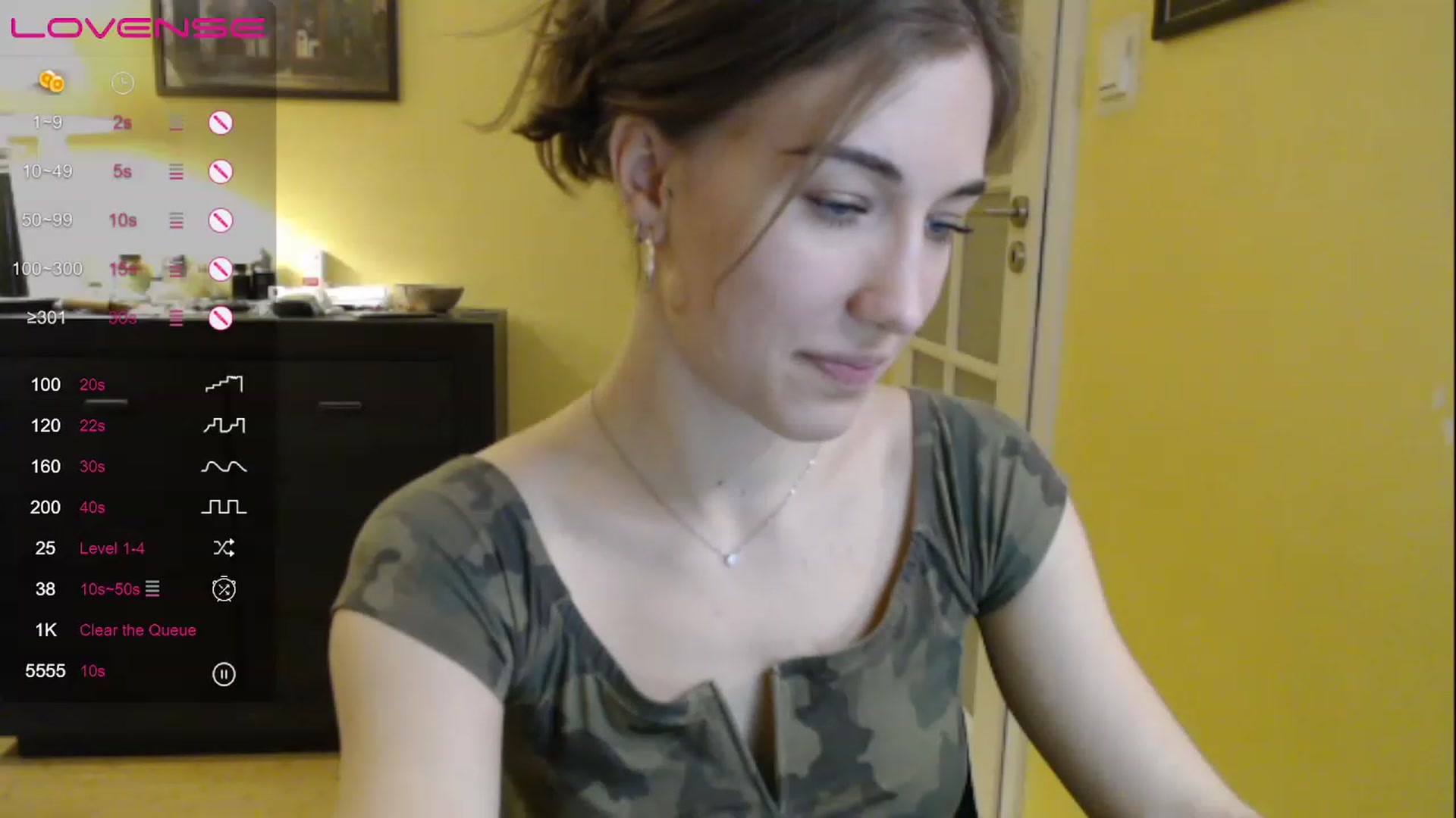 Gallery image thumbnail from GalaxyAnisia's myfreecams stream on, 03/28/2023, 16:49 image 14 of 20