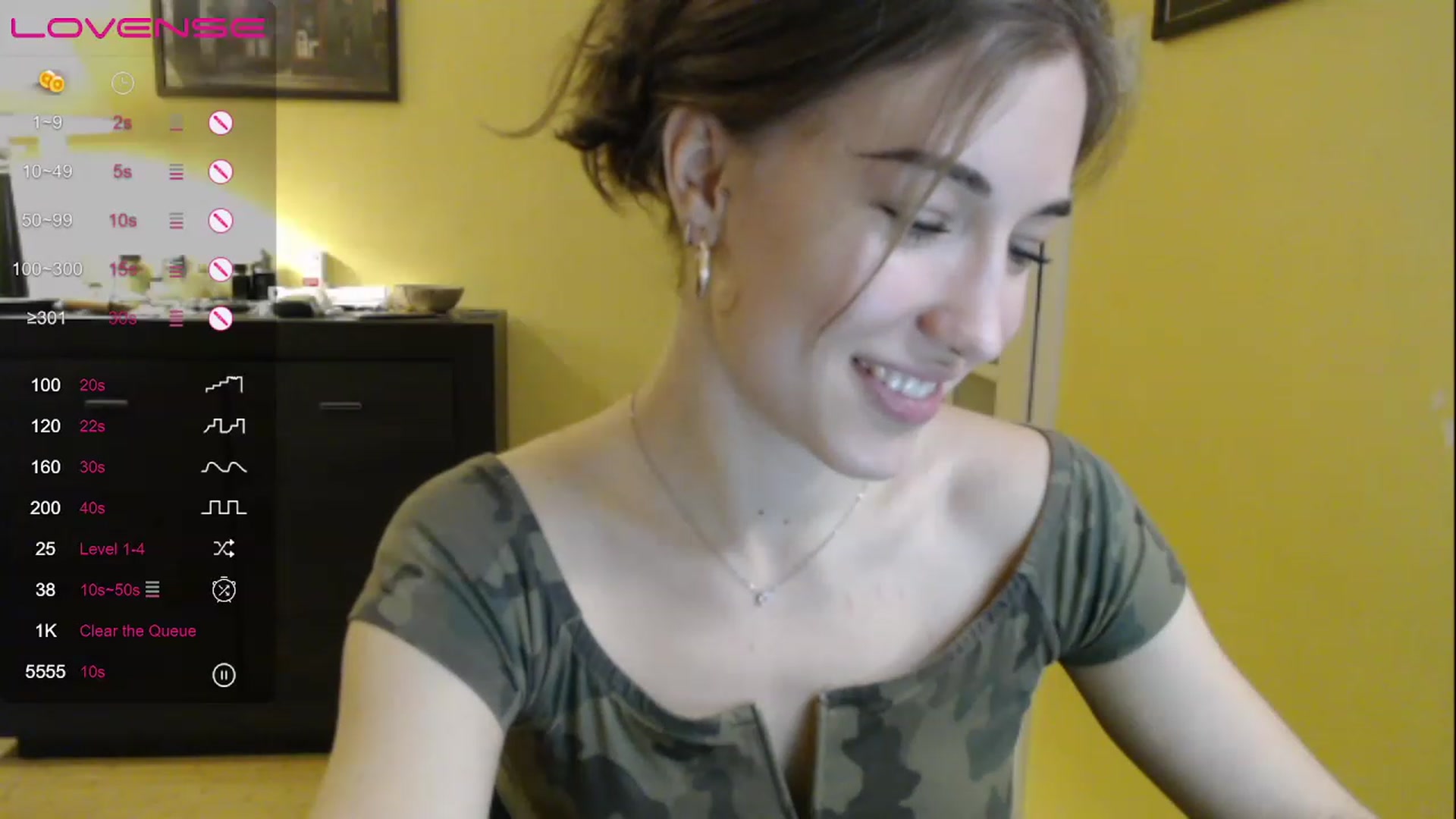 Gallery image thumbnail from GalaxyAnisia's myfreecams stream on, 03/28/2023, 16:49 image 19 of 20