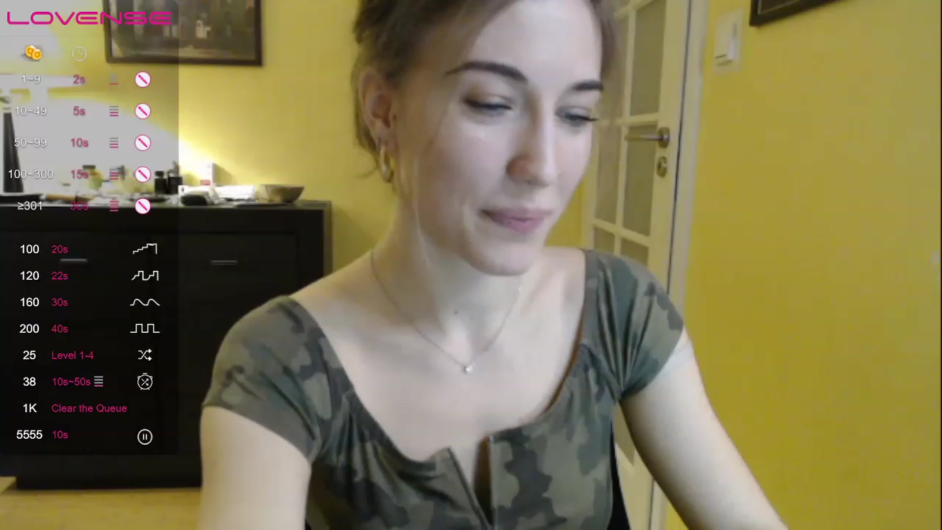 Gallery image thumbnail from GalaxyAnisia's myfreecams stream on, 03/28/2023, 17:57 image 9 of 20