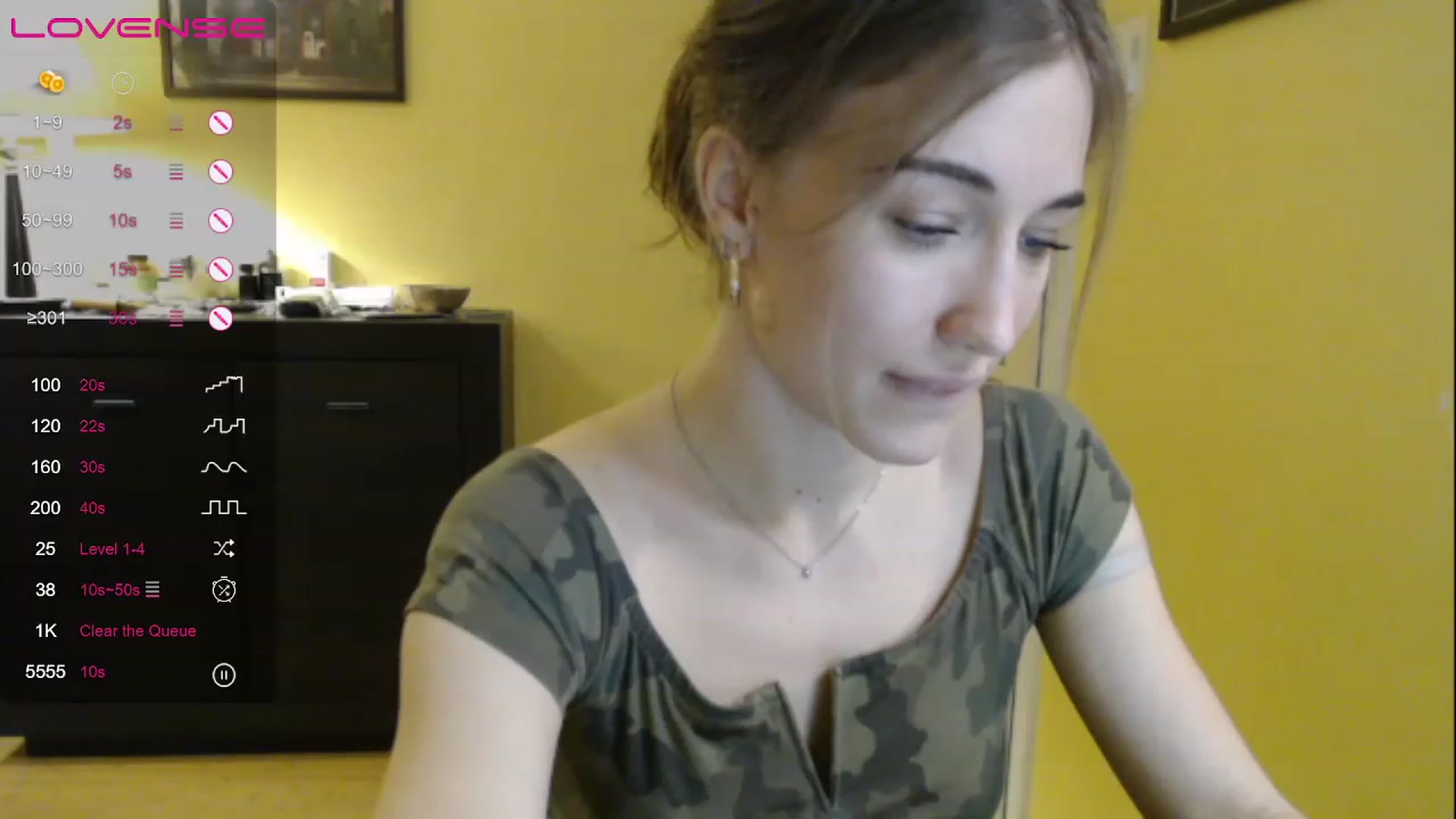 Gallery image thumbnail from GalaxyAnisia's myfreecams stream on, 03/28/2023, 17:57 image 2 of 20
