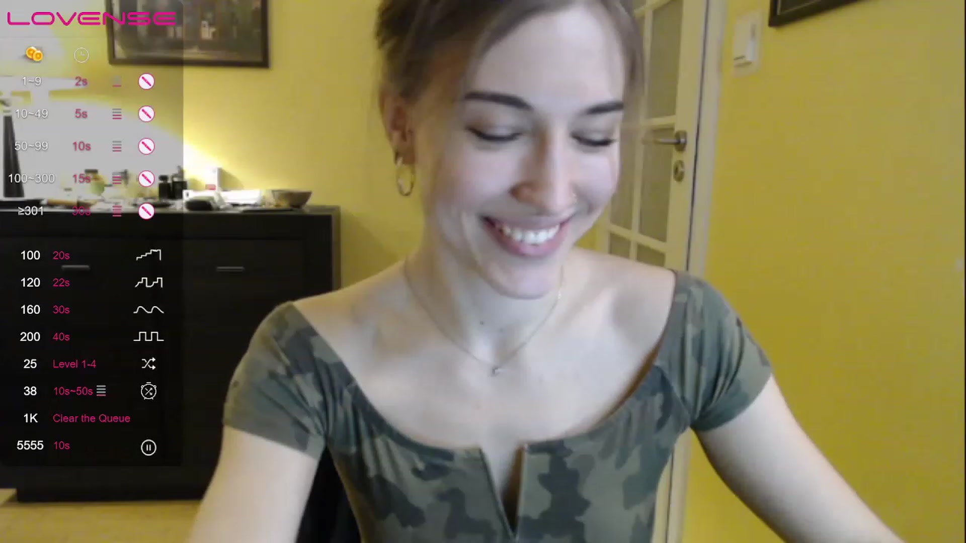 Gallery image thumbnail from GalaxyAnisia's myfreecams stream on, 03/28/2023, 17:57 image 14 of 20