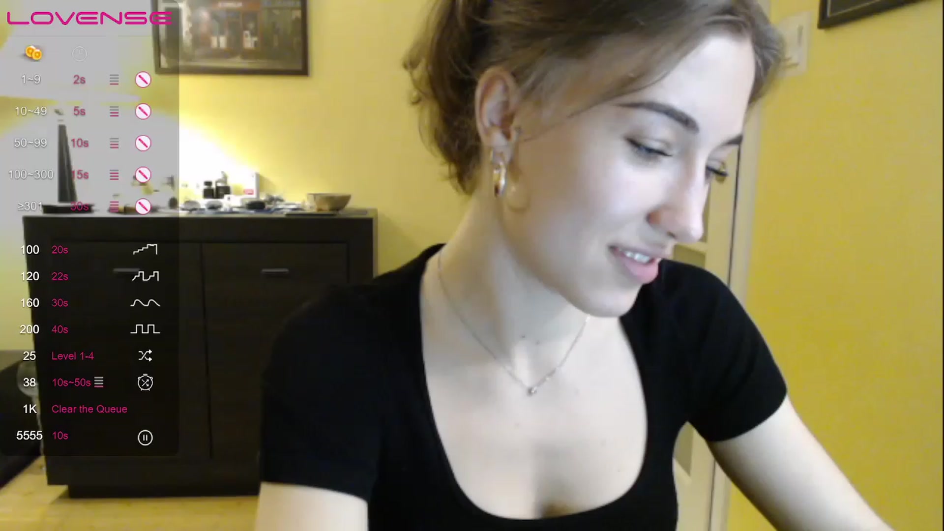 Gallery image thumbnail from GalaxyAnisia's myfreecams stream on, 03/29/2023, 16:07 image 6 of 20