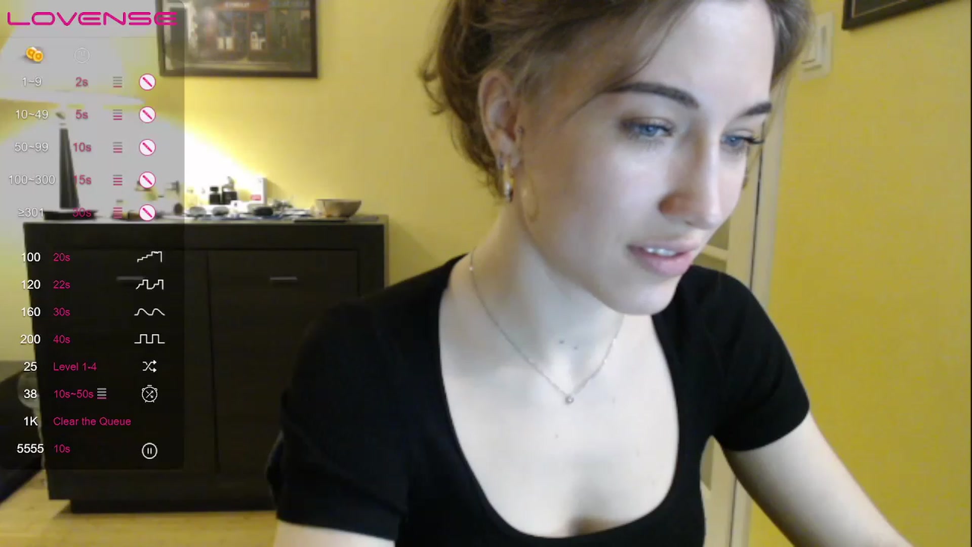 Gallery image thumbnail from GalaxyAnisia's myfreecams stream on, 03/29/2023, 16:07 image 4 of 20