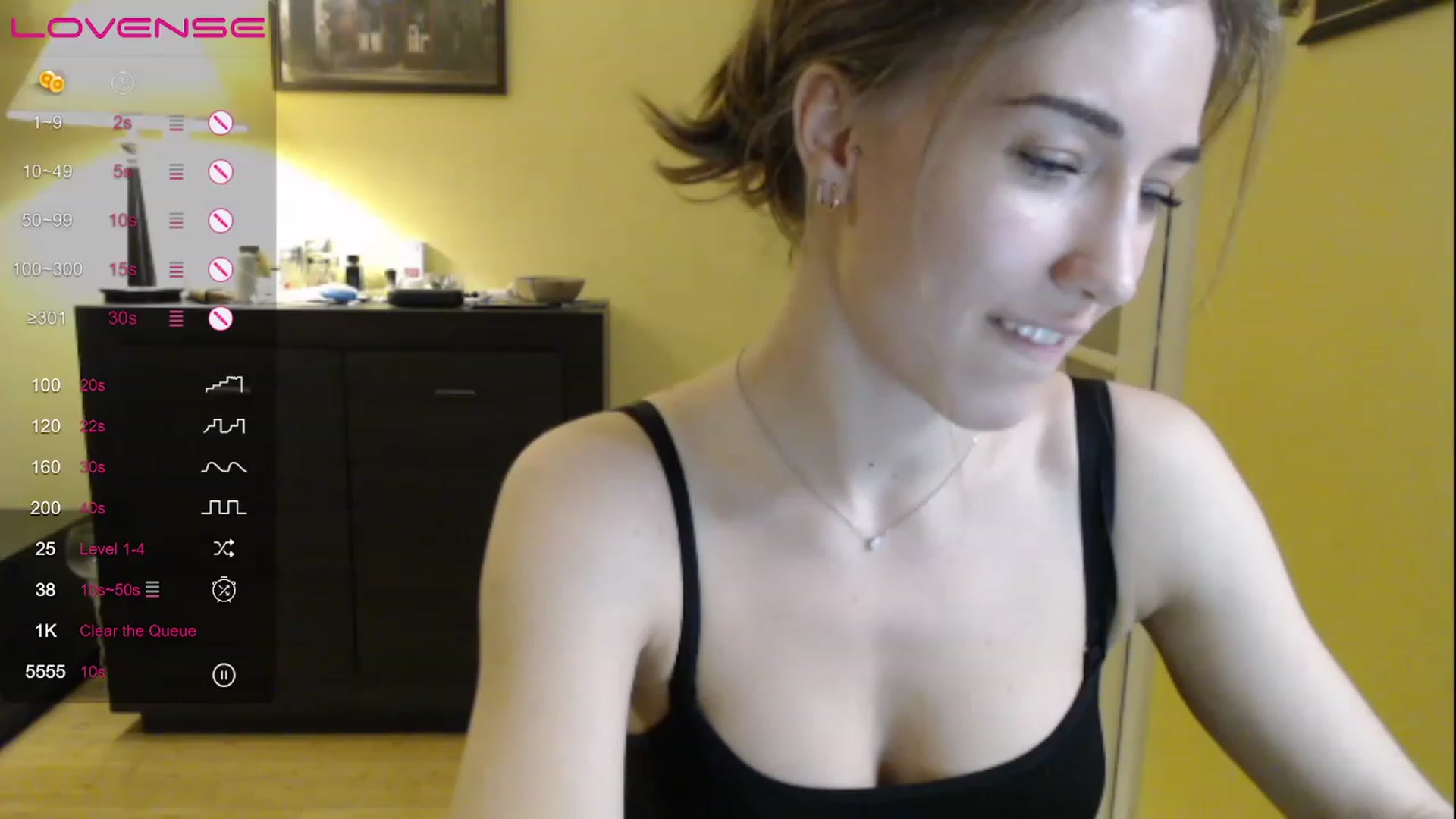 Gallery image thumbnail from GalaxyAnisia's myfreecams stream on, 03/31/2023, 18:51 image 10 of 20