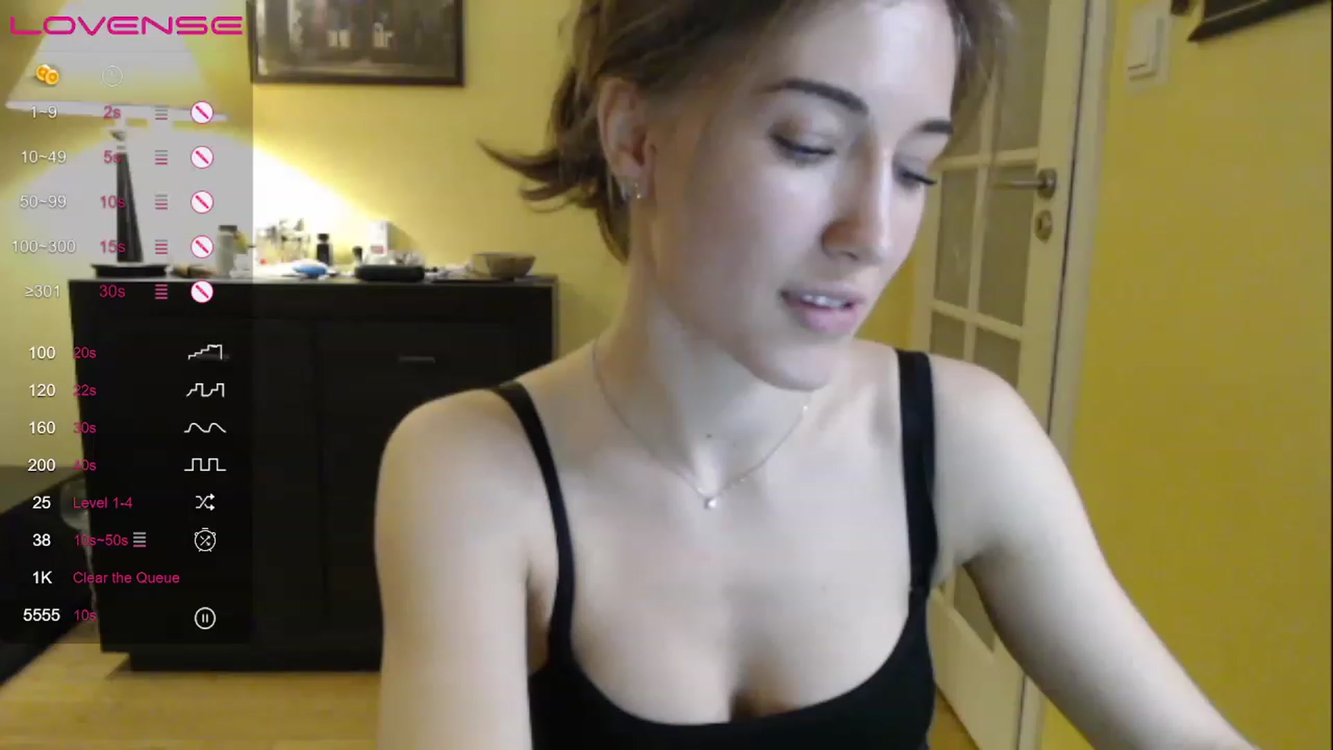 Gallery image thumbnail from GalaxyAnisia's myfreecams stream on, 03/31/2023, 18:51 image 11 of 20