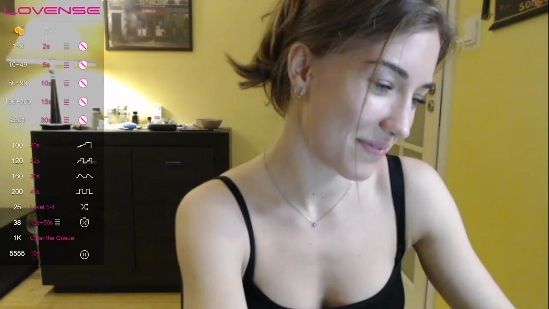 Gallery image thumbnail from GalaxyAnisia's myfreecams stream on, 03/31/2023, 19:54 image 2 of 20