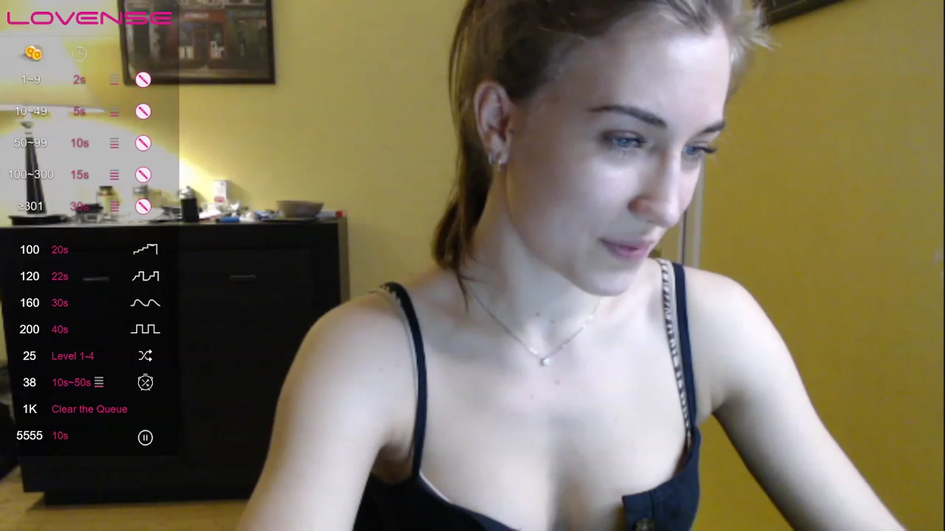 Gallery image thumbnail from GalaxyAnisia's myfreecams stream on, 04/13/2023, 17:57 image 1 of 20