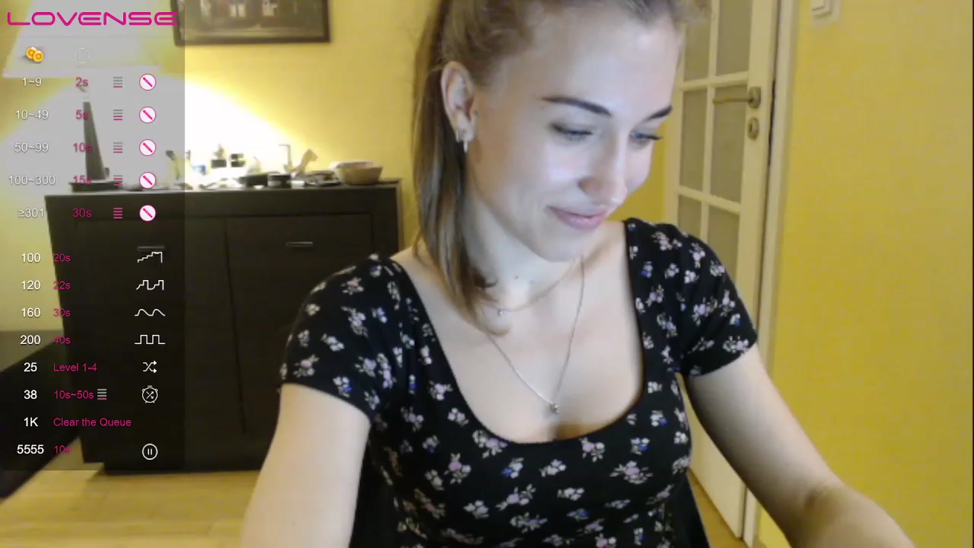 Gallery image thumbnail from GalaxyAnisia's myfreecams stream on, 05/02/2023, 16:47 image 5 of 20