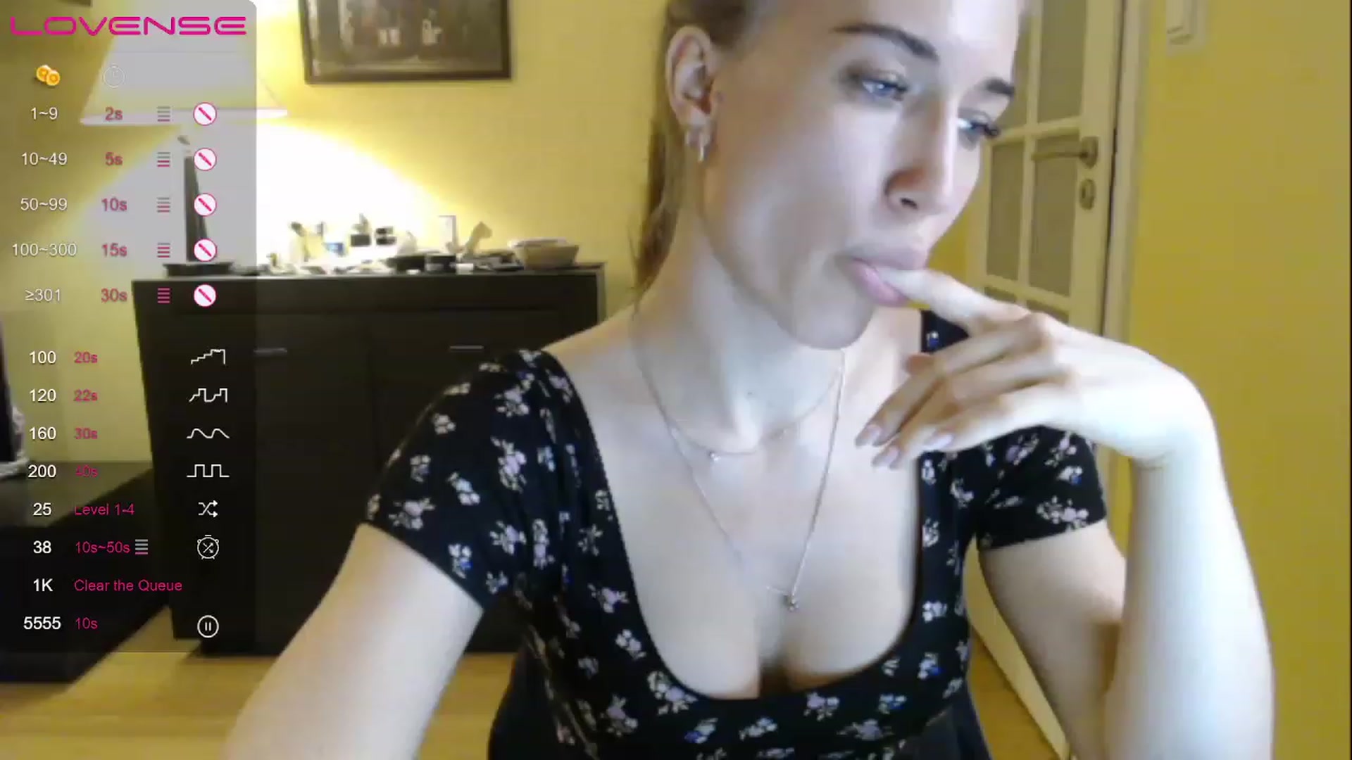 Gallery image thumbnail from GalaxyAnisia's myfreecams stream on, 05/02/2023, 17:53 image 3 of 20