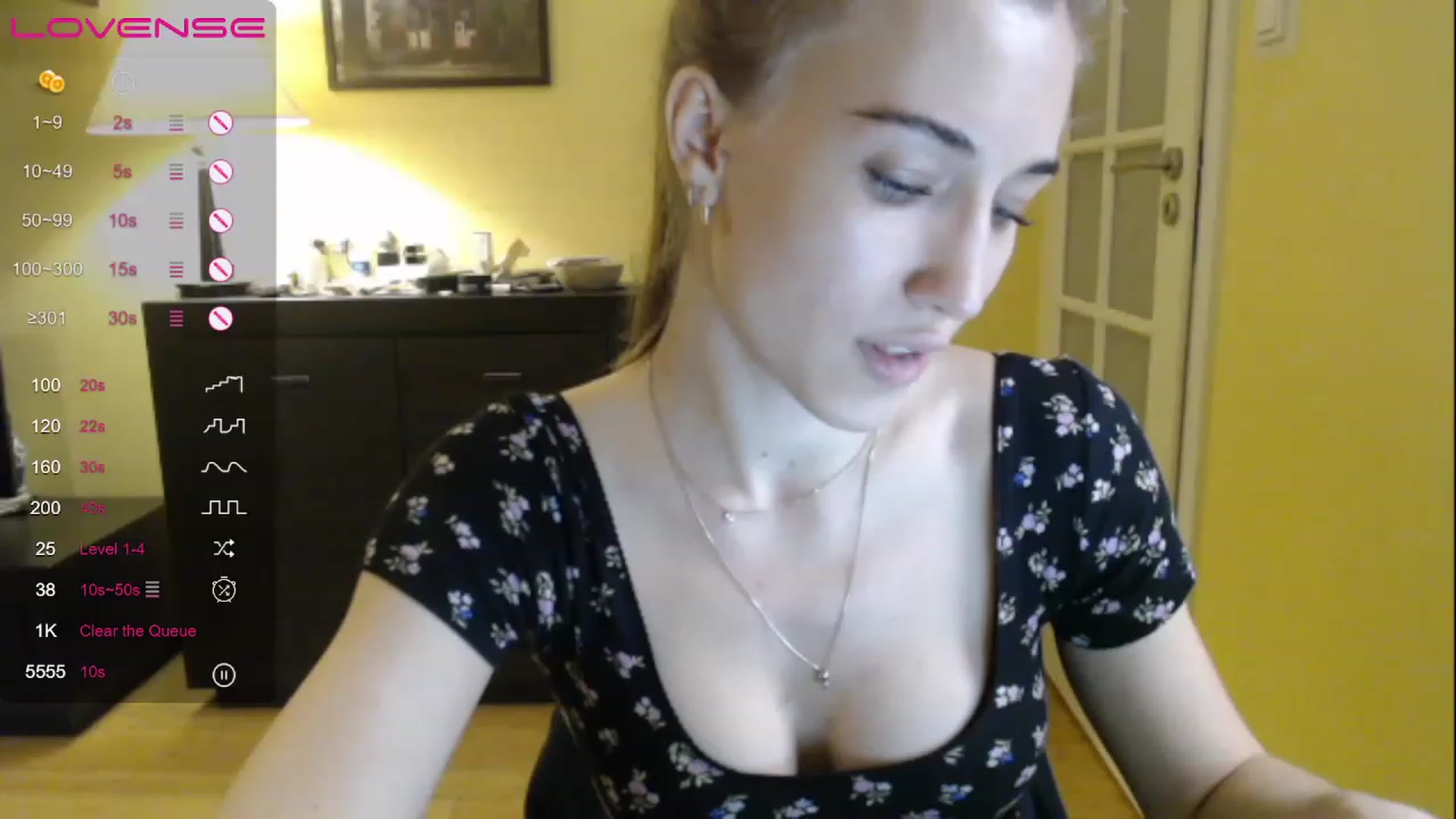 Gallery image thumbnail from GalaxyAnisia's myfreecams stream on, 05/02/2023, 17:53 image 4 of 20