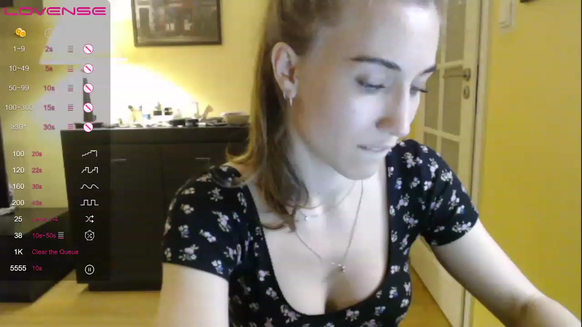 Gallery image thumbnail from GalaxyAnisia's myfreecams stream on, 05/02/2023, 18:33 image 1 of 20