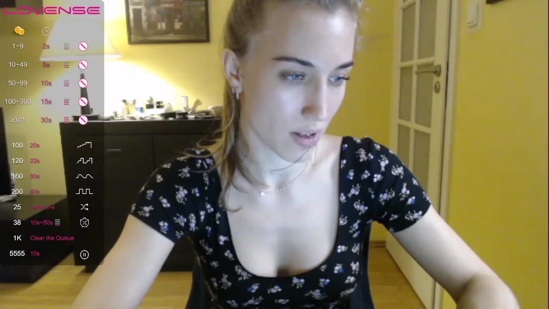 Gallery image thumbnail from GalaxyAnisia's myfreecams stream on, 05/02/2023, 18:33 image 19 of 20