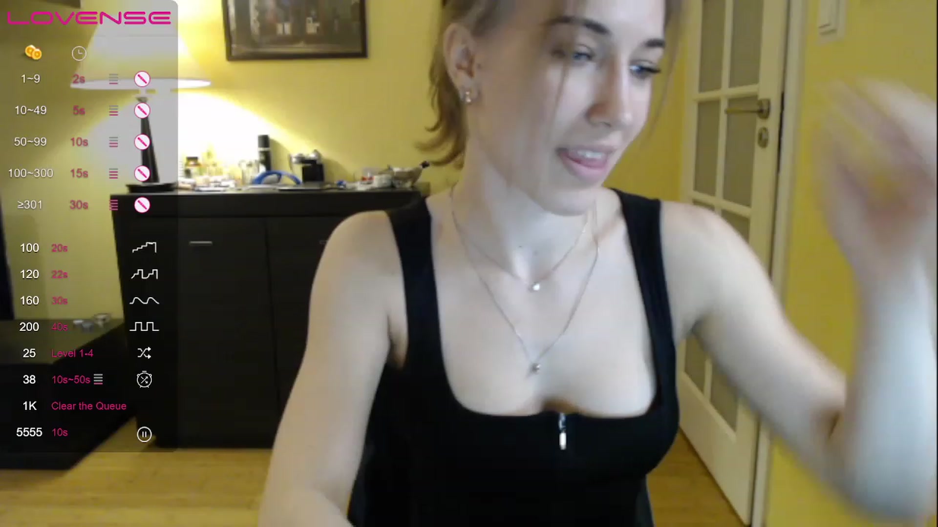 Gallery image thumbnail from GalaxyAnisia's myfreecams stream on, 05/08/2023, 15:45 image 18 of 20